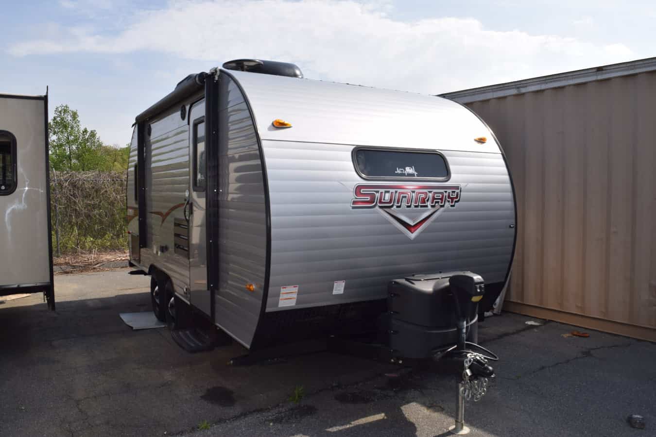 USED 2017 Sunset Rv SUN RAY 199SR