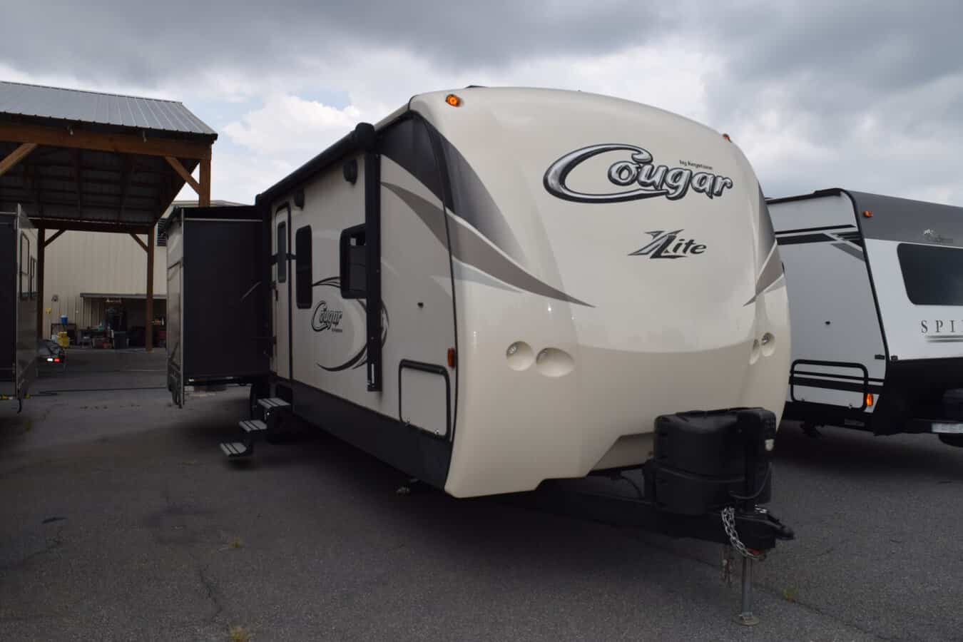 USED 2017 Keystone COUGAR 33MLS