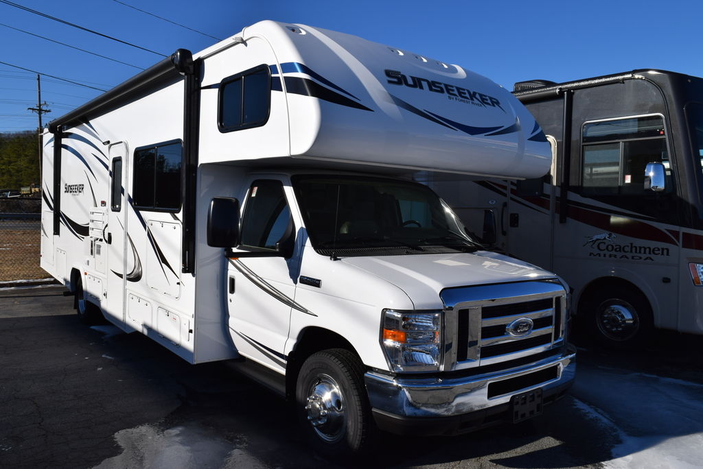 2018 FOREST RIVER SUNSEEKER 3050S