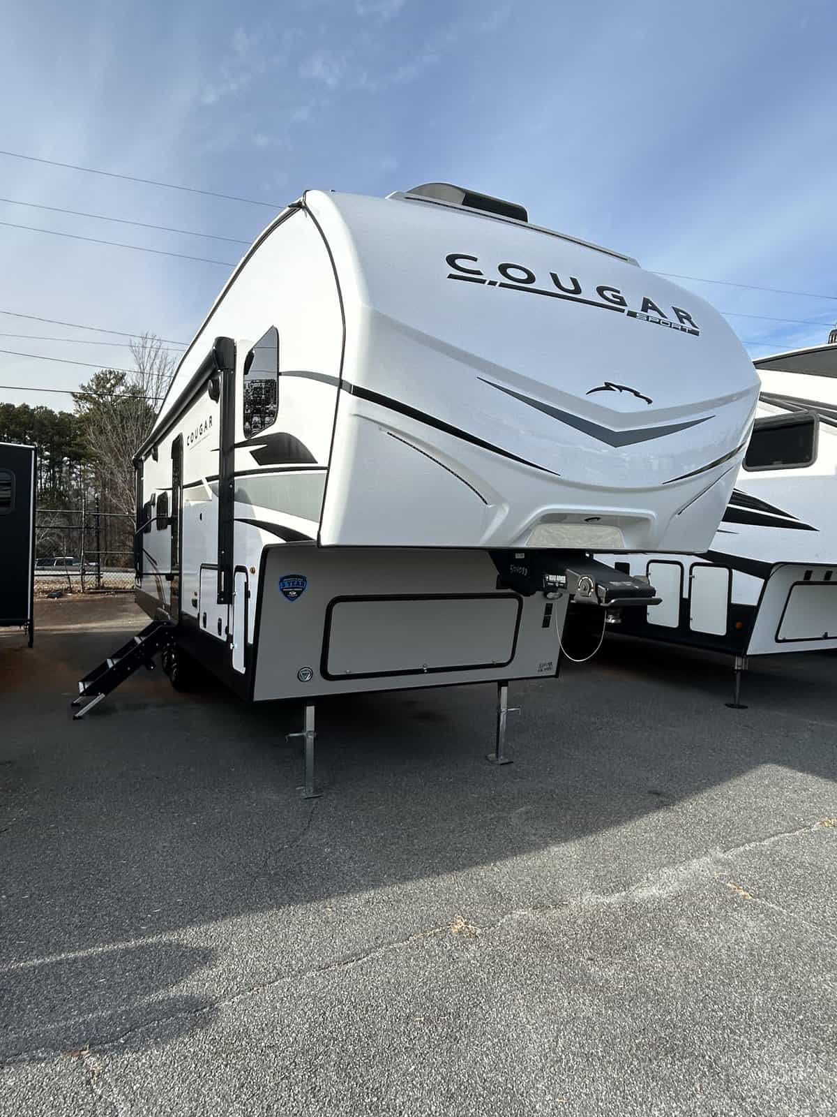 NEW 2024 Keystone COUGAR 2700BH SPORT