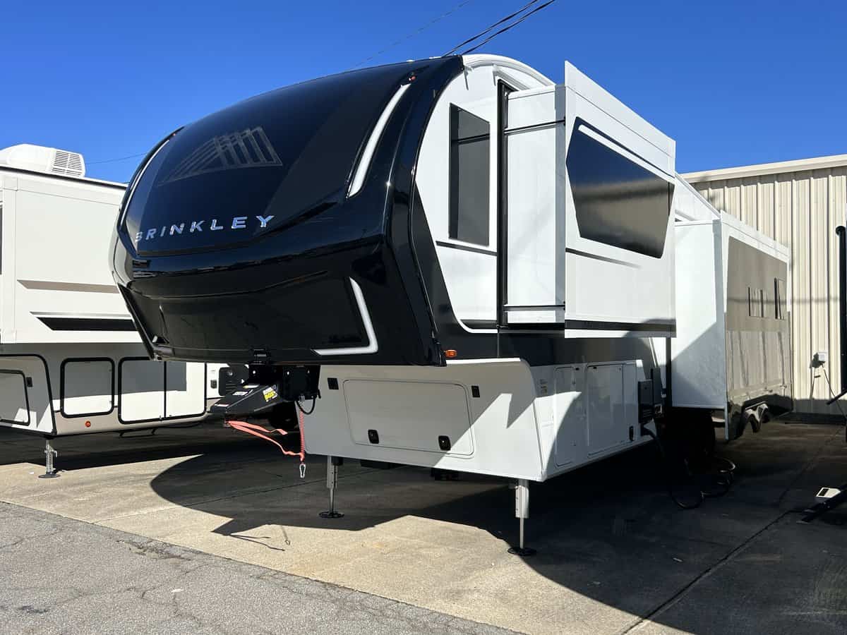 NEW 2024 Brinkley MODEL Z 2900