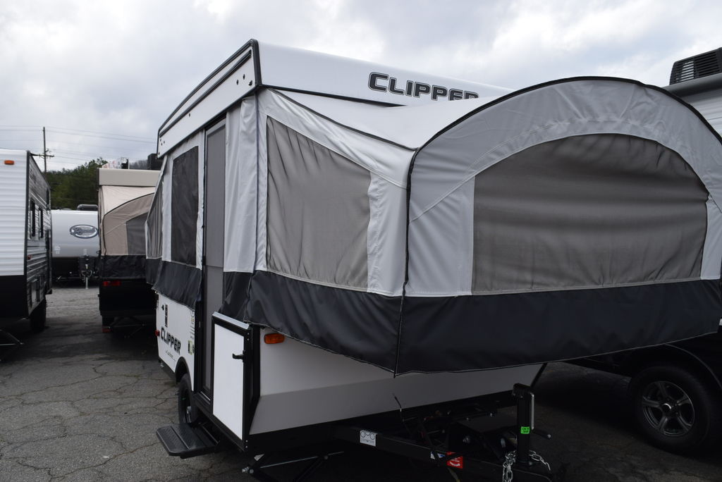 2018 FOREST RIVER CLIPPER 806XLS