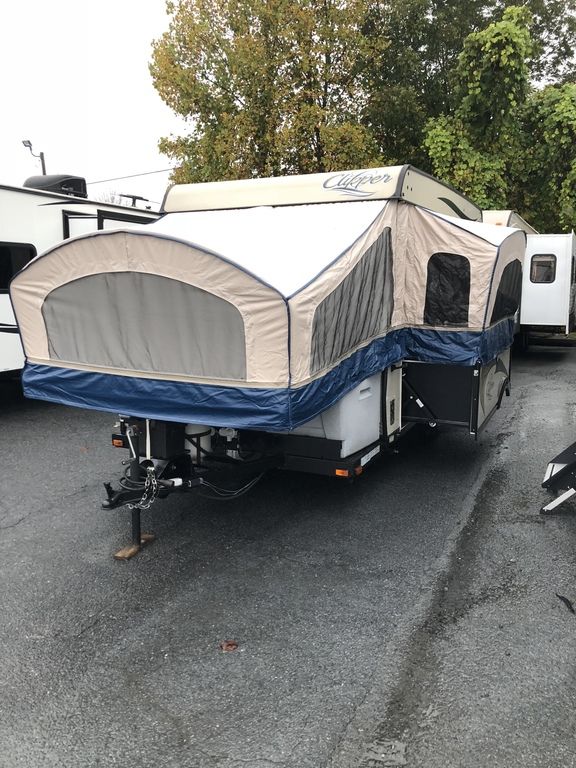 USED 2013 Coachmen Clipper 1285ST