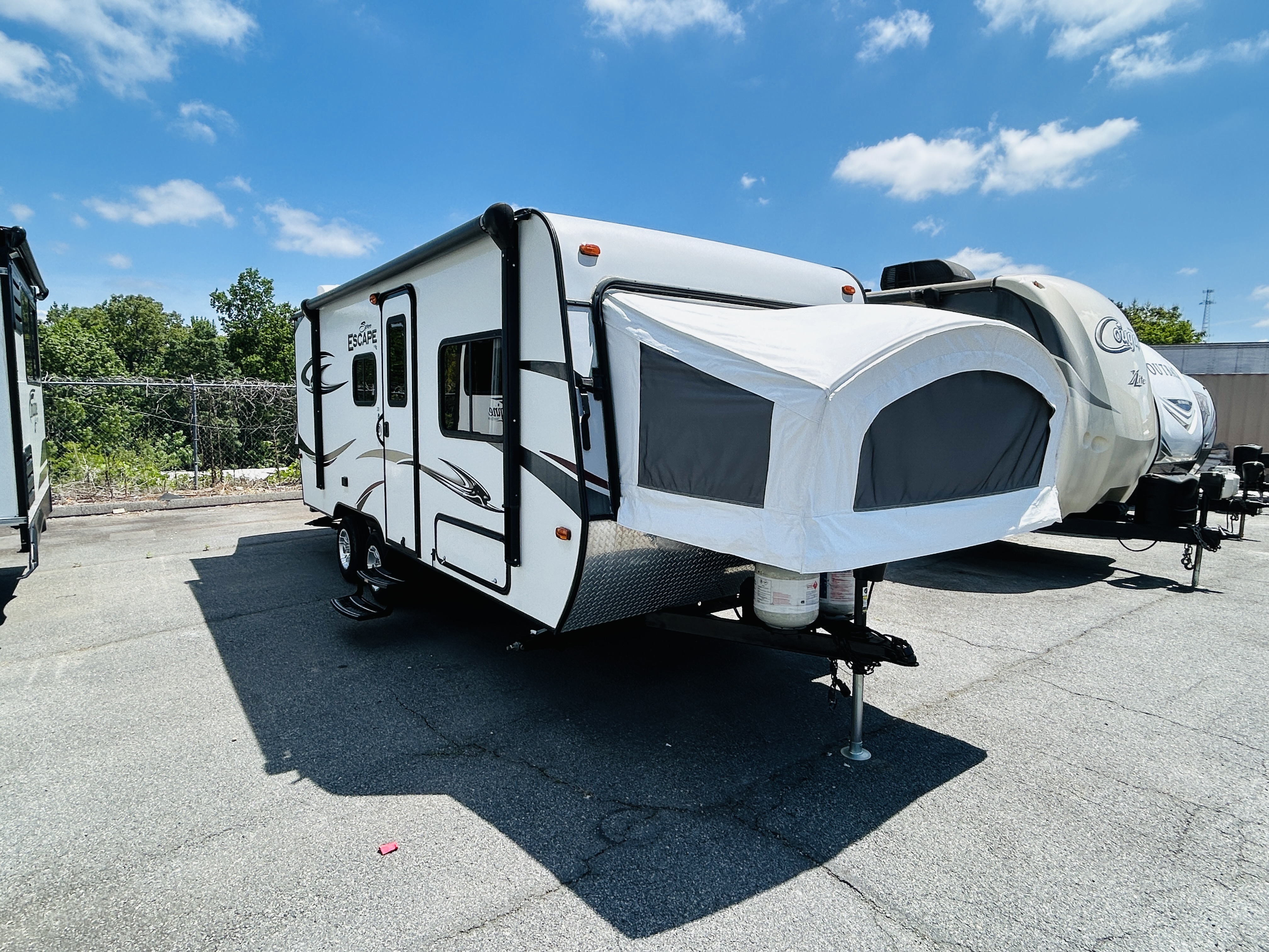 USED 2016 Kz KZ ESCAPE 20RBT