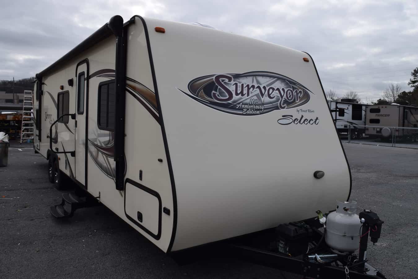 USED 2013 Surveyor SURVEYOR SV294