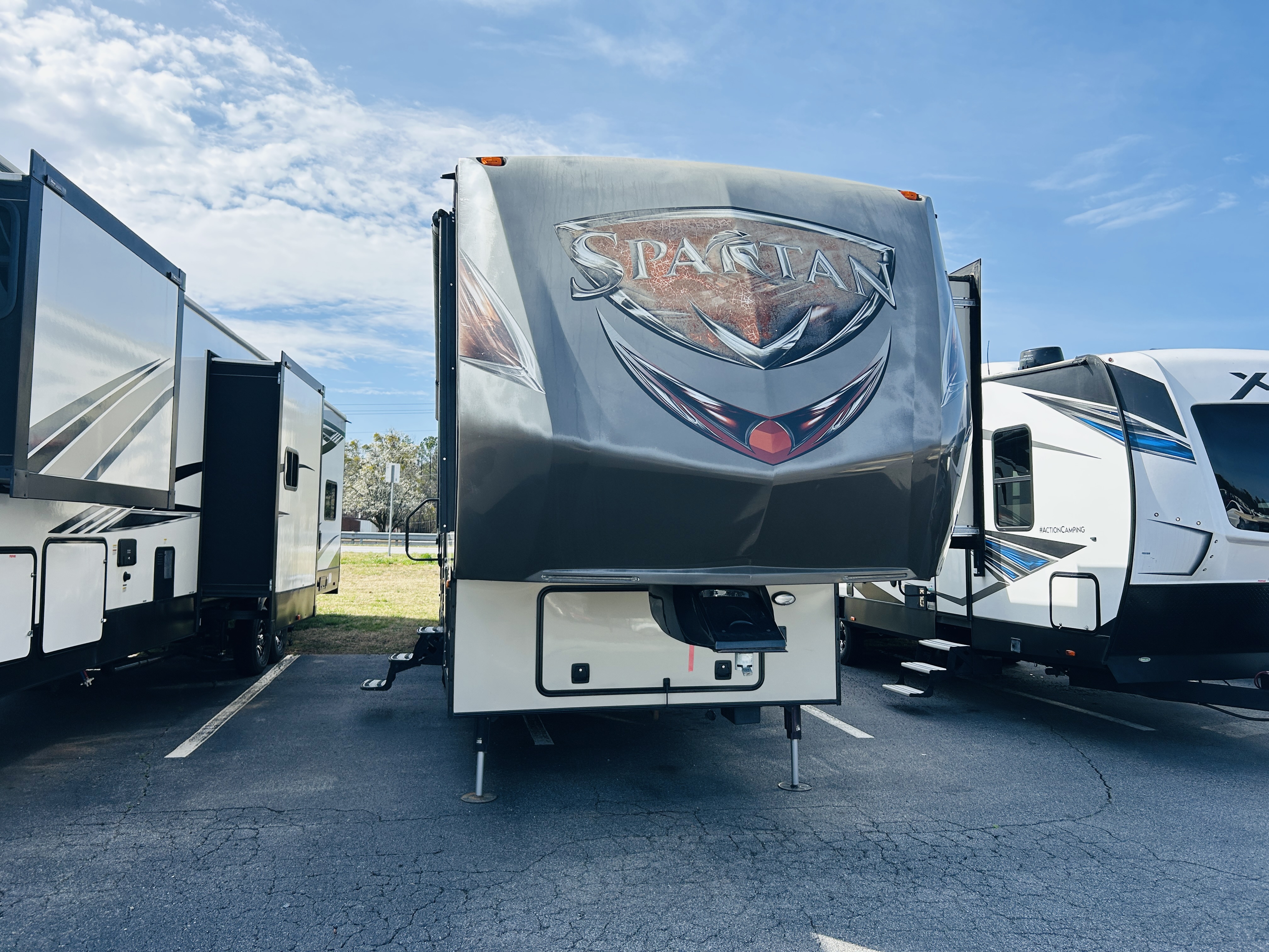 USED 2016 Prime Time SPARTAN 1032