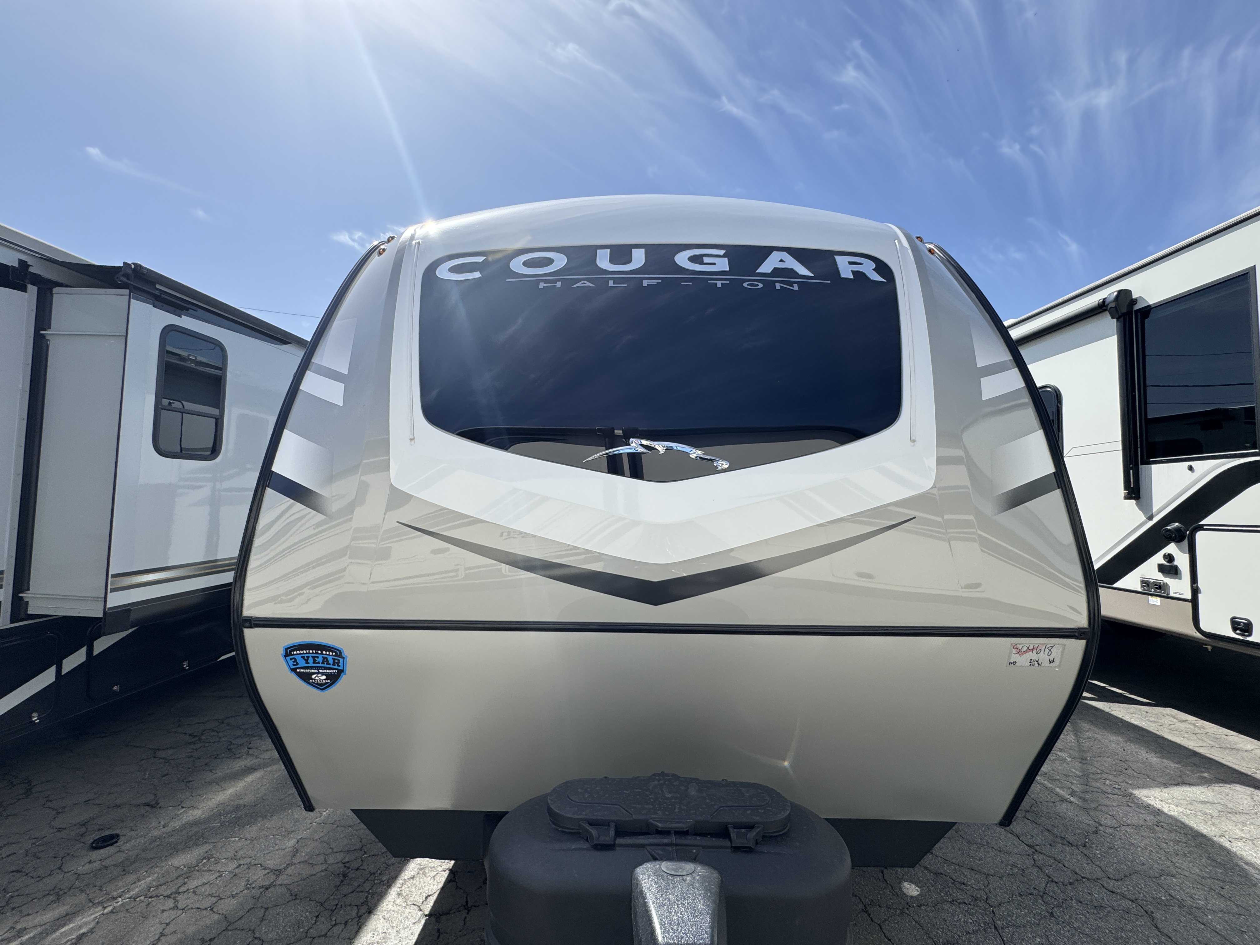 NEW 2025 Keystone COUGAR HALF-TON 28BHS
