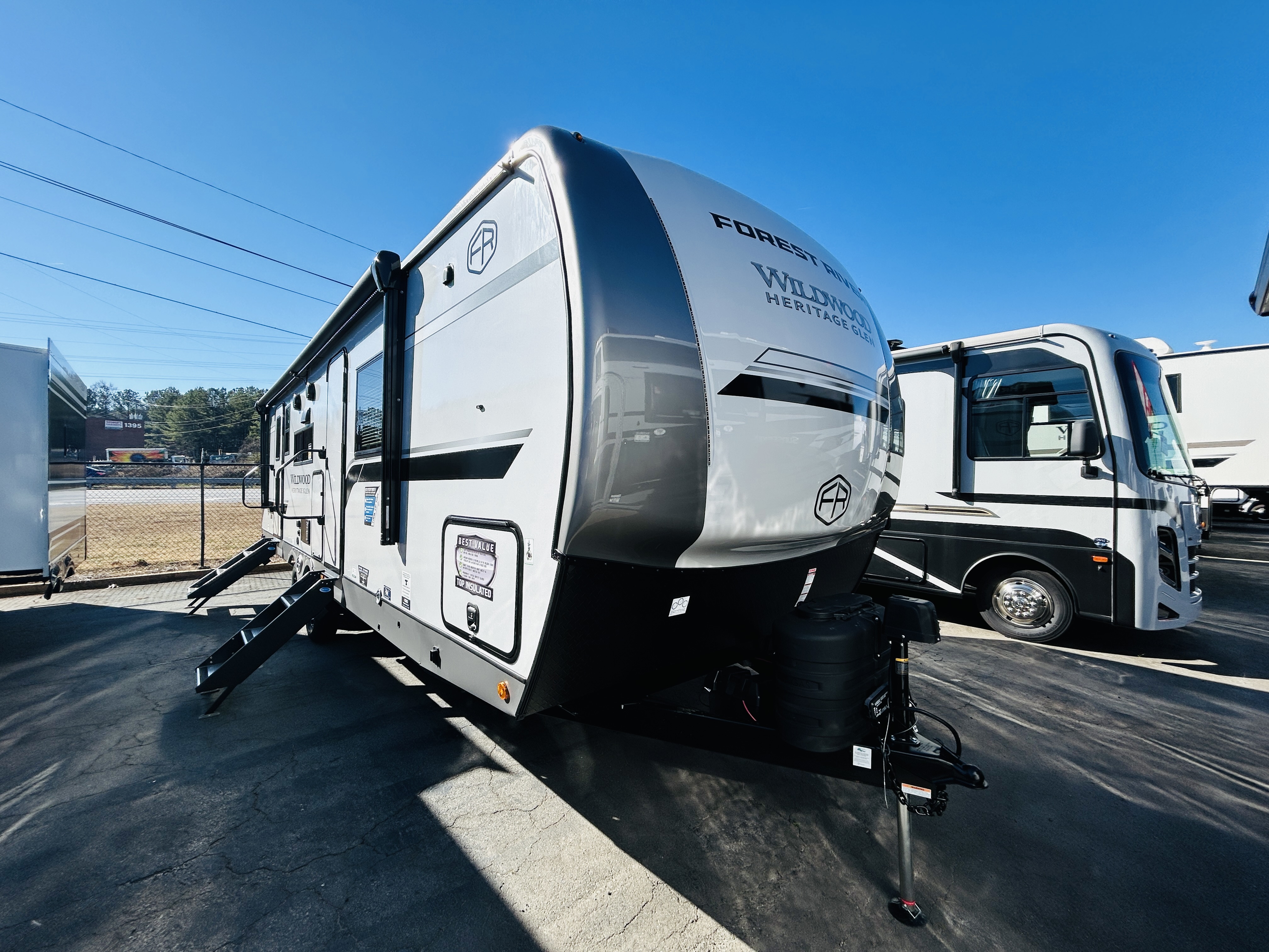 NEW 2025 Forest River HERITAGE GLEN 265BSRB