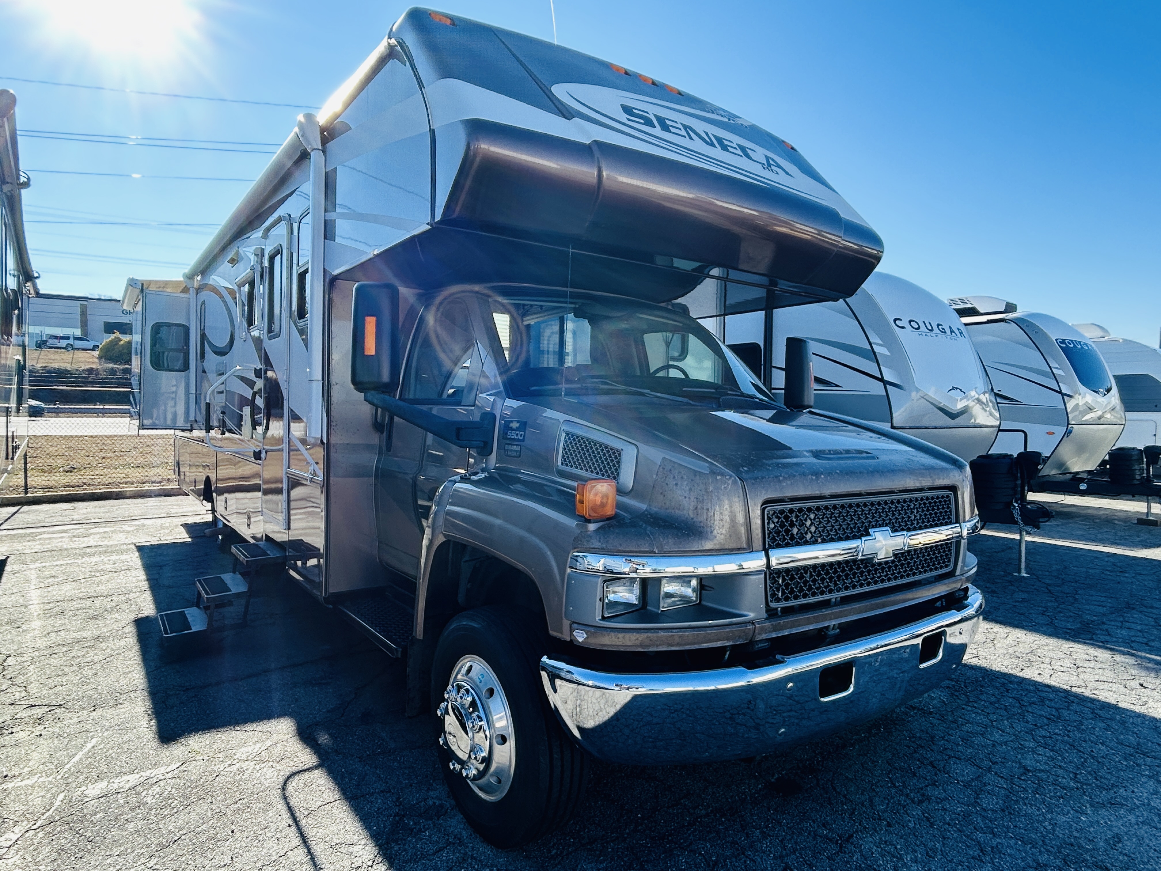 USED 2007 Jayco SENECA 34SS