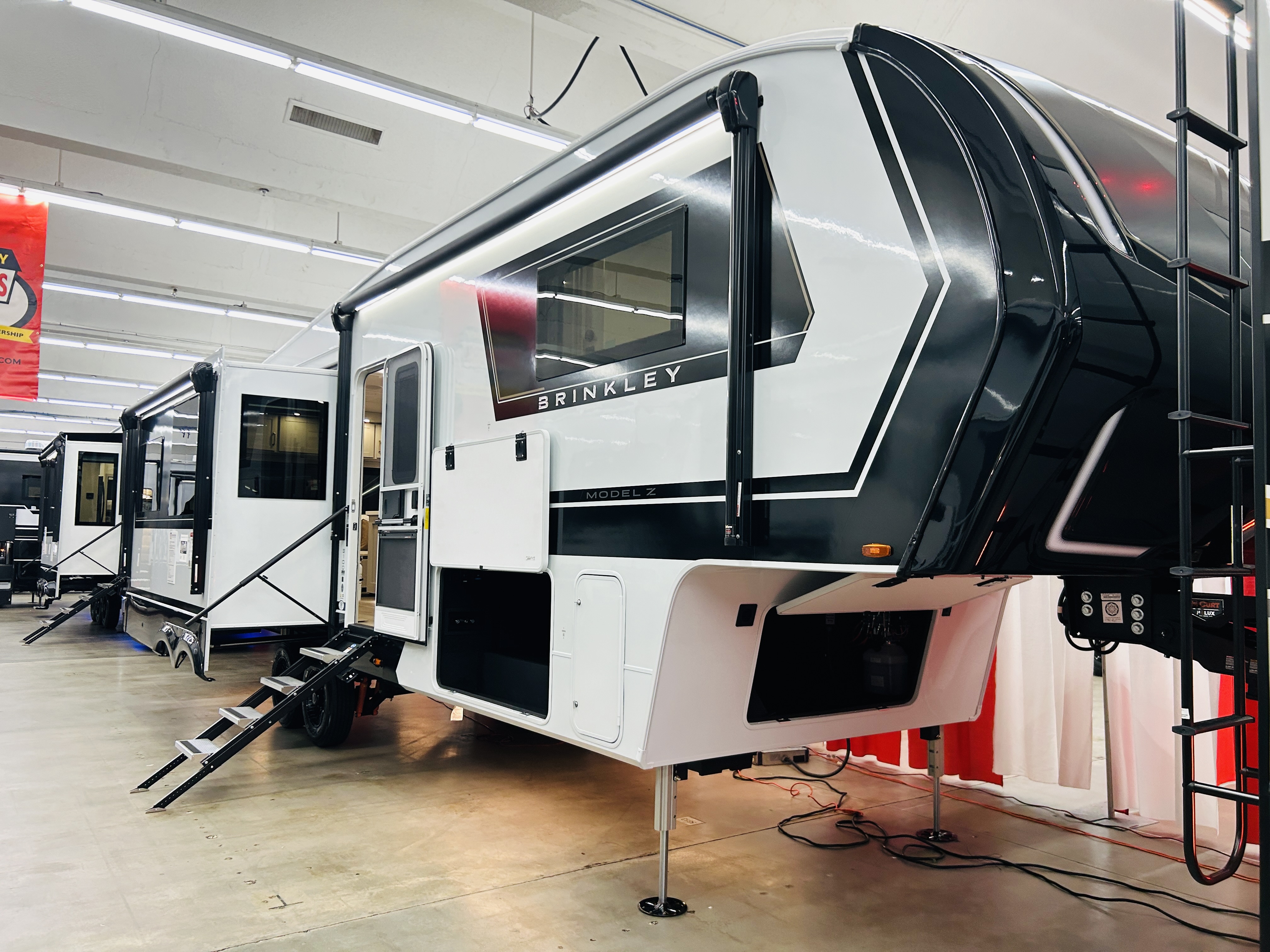 NEW 2025 Brinkley MODEL Z 3100