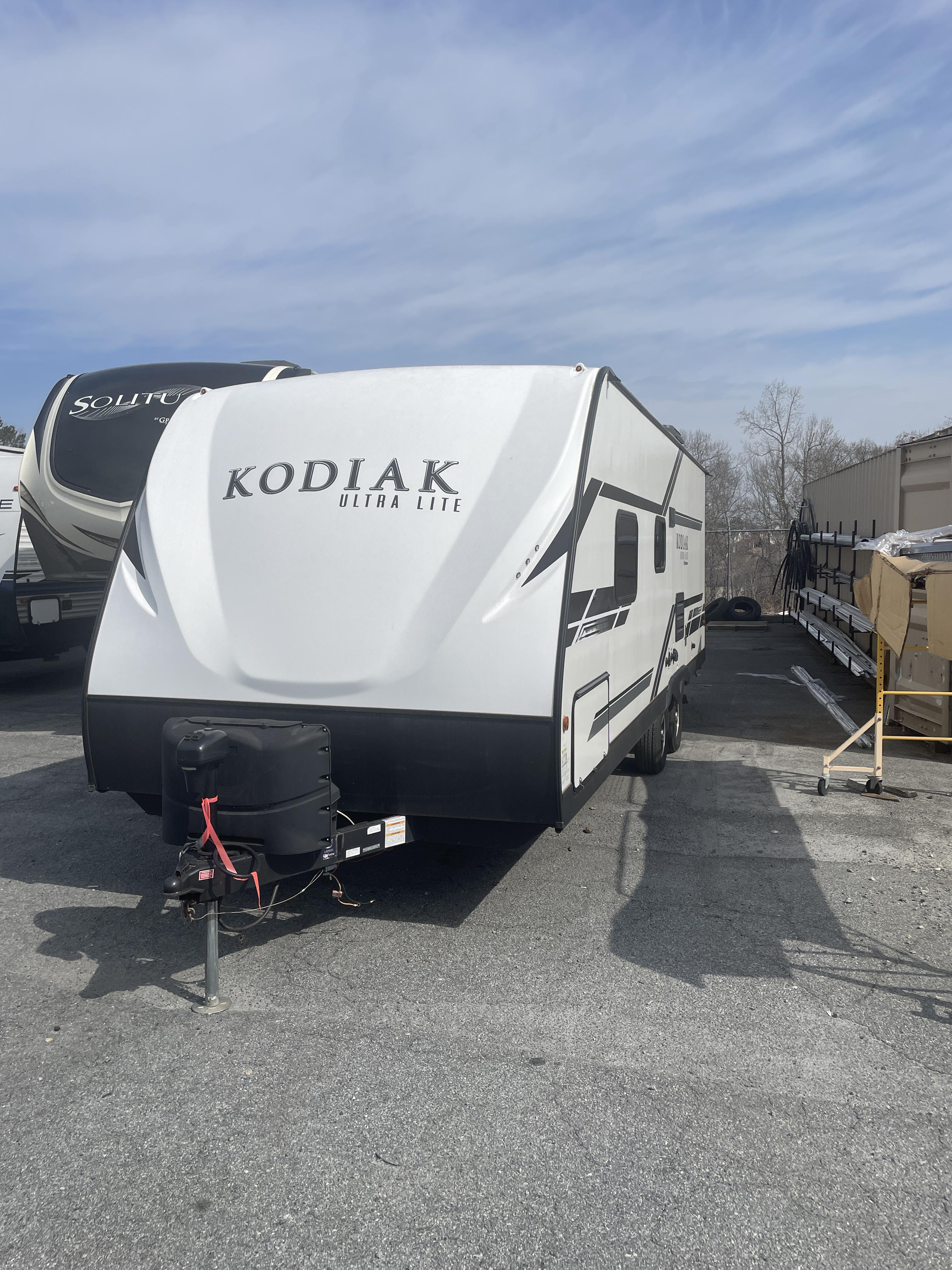 USED 2021 Dutchmen KODIAK 227BH