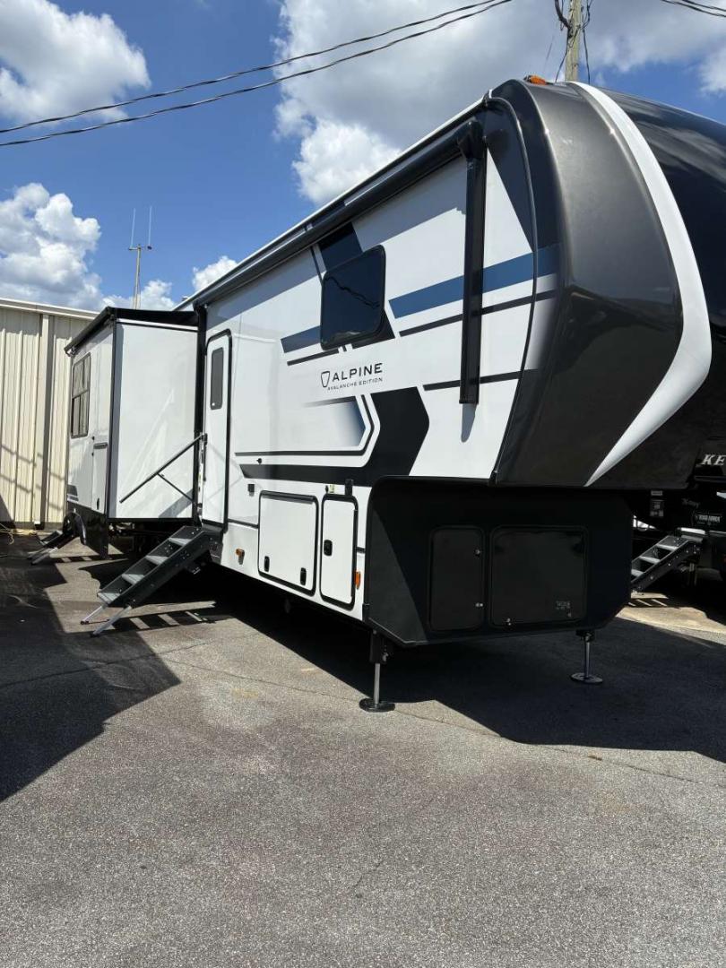 NEW 2026 Keystone AVALANCHE 380LT