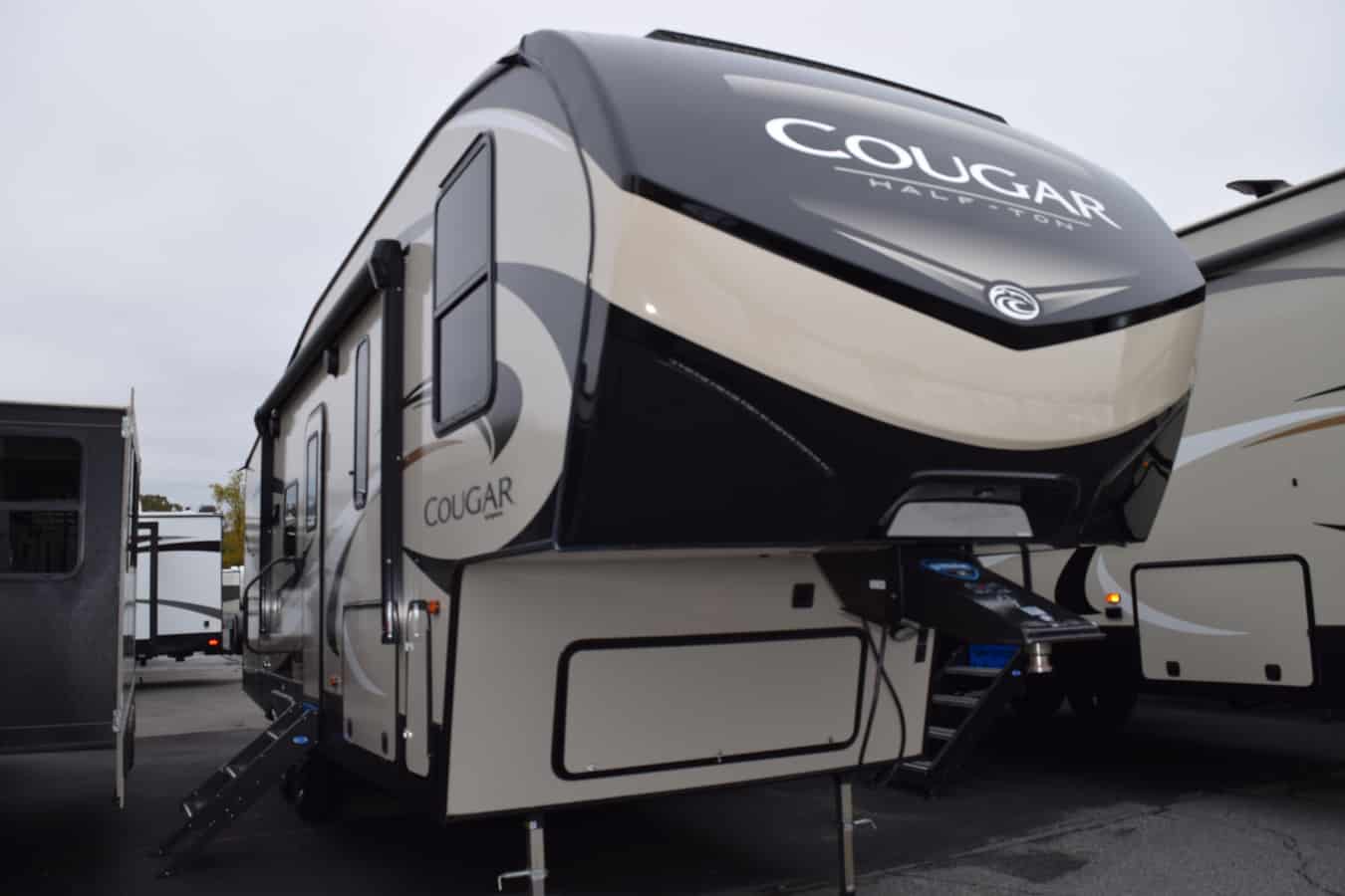 NEW 2019 Keystone COUGAR HALF-TON 25RES