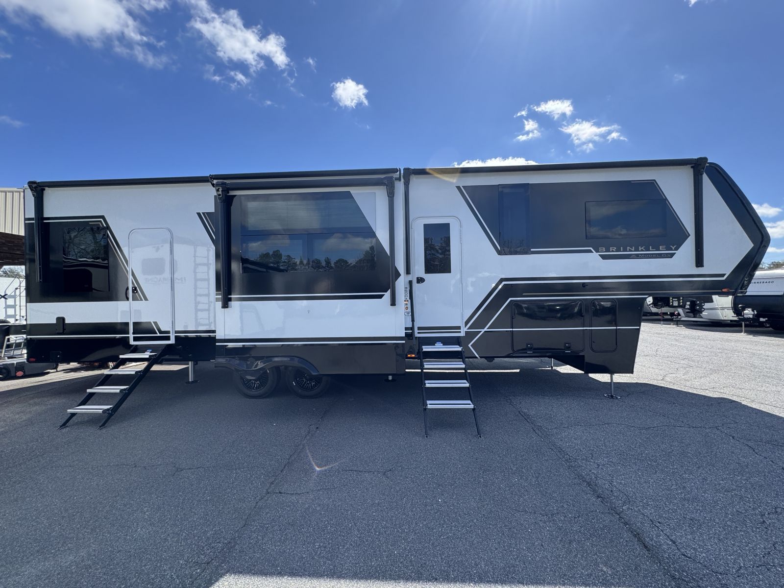 NEW 2026 Brinkley MODEL G 3500X - Three Way Campers