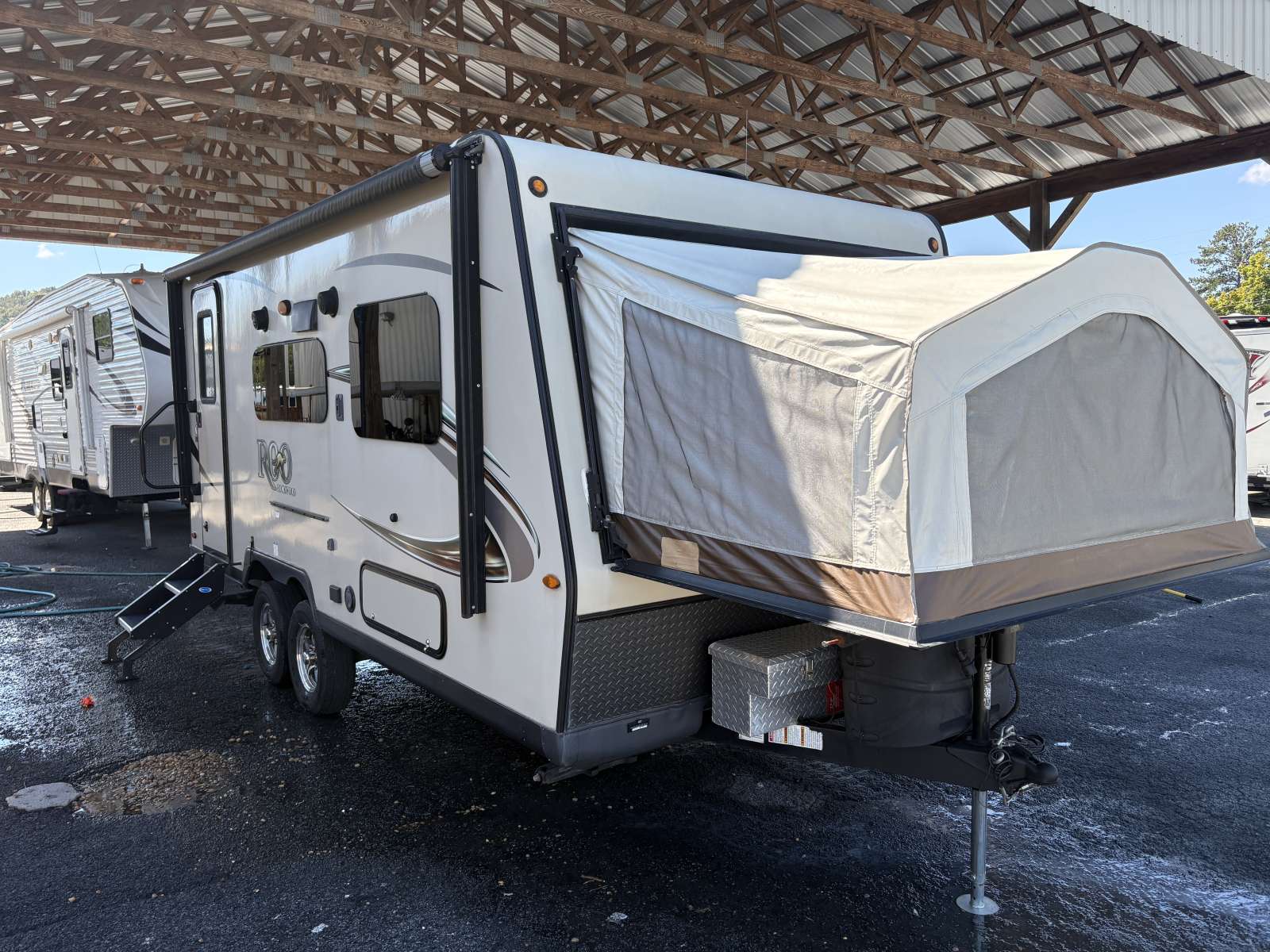 USED 2019 Forest River ROCKWOOD ROO 19