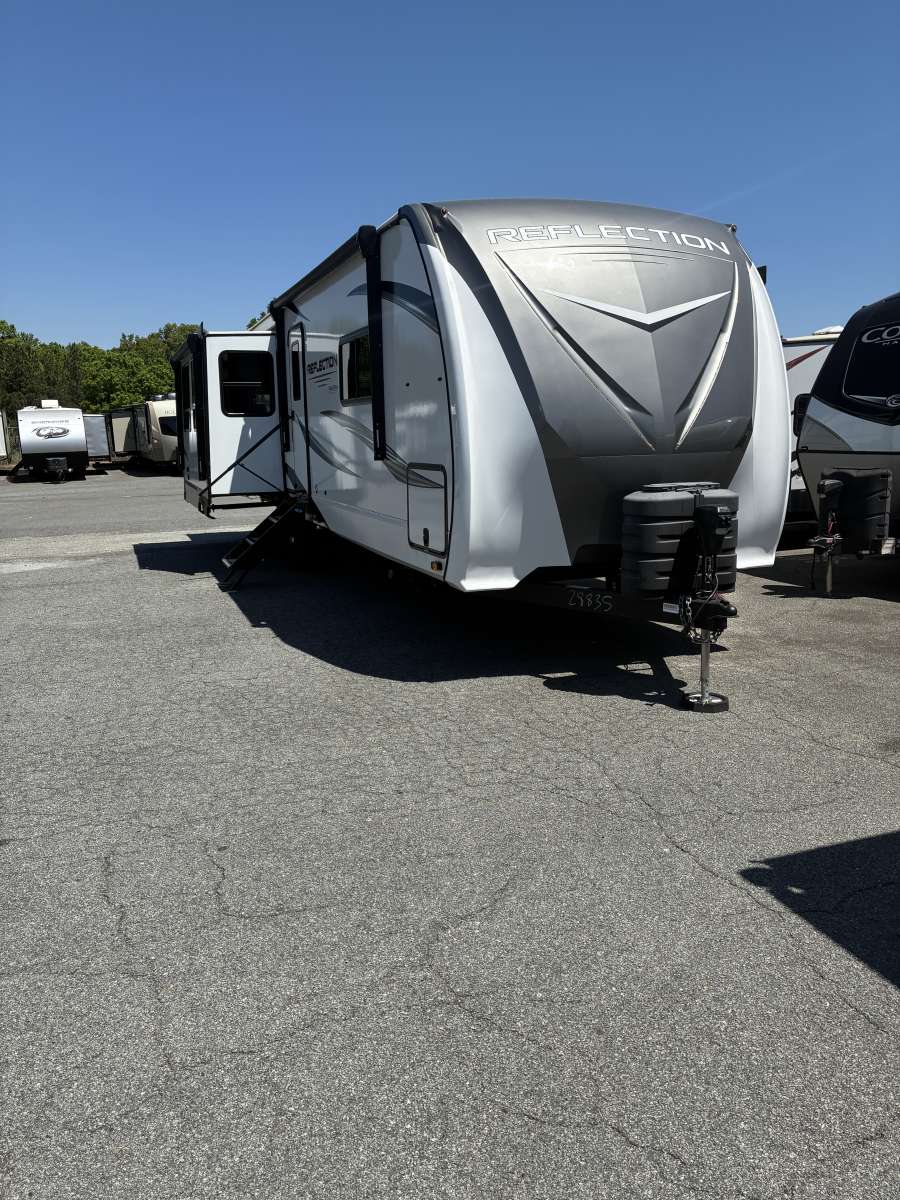 USED 2025 Grand Design REFLECTION 315RLTS