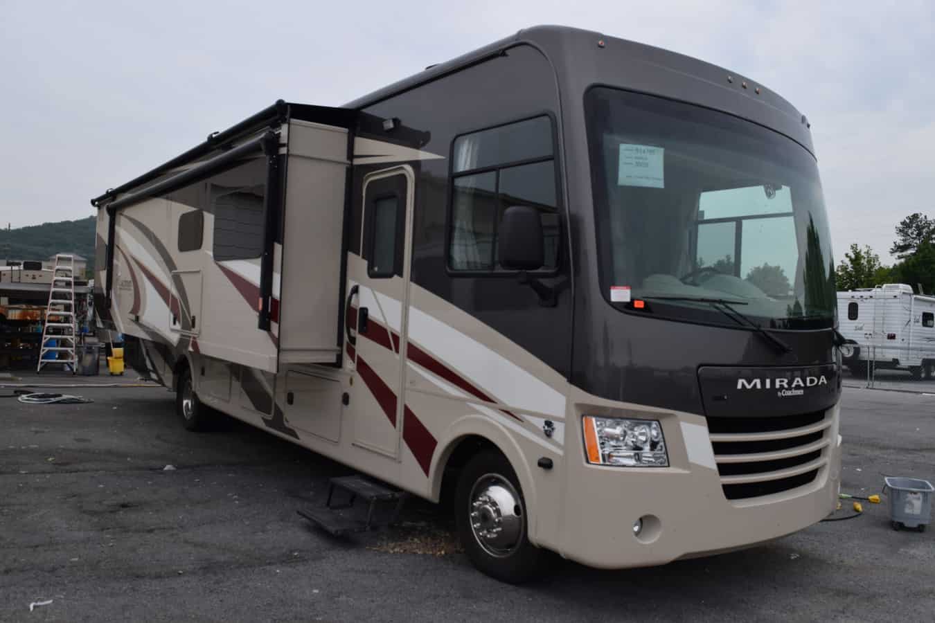 NEW 2020 Coachmen MIRADA 35 OS