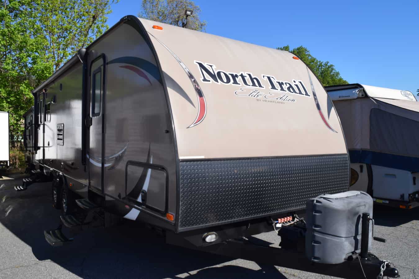 USED 2014 Heartland NORTHTRAIL 26LRSS