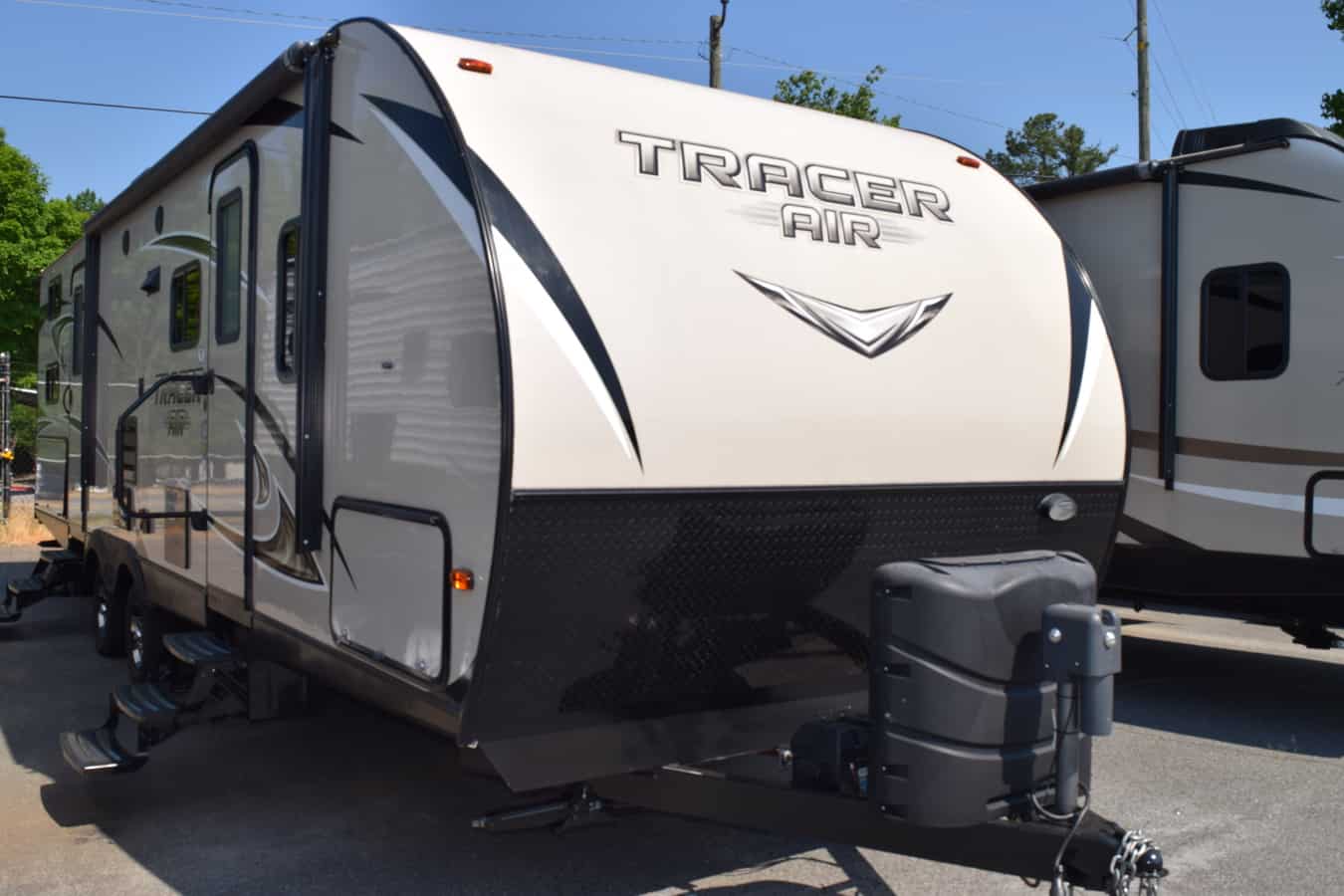 USED 2017 Tracer TRACER 305AIR