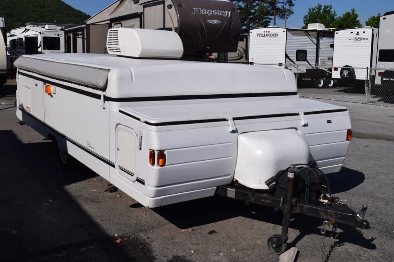 USED 1999 Coleman COLEMAN BAYSIDE