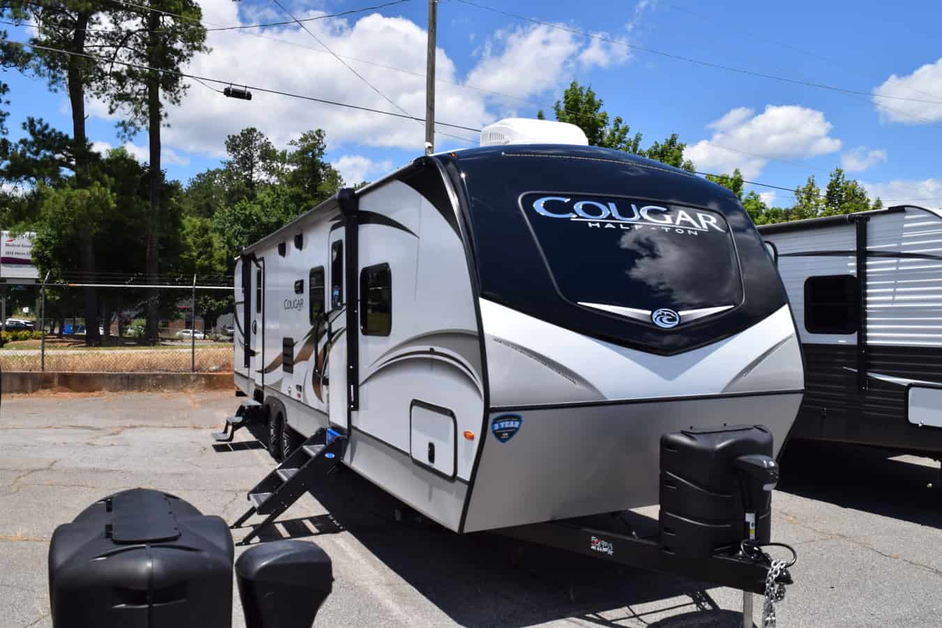 NEW 2020 Keystone COUGAR HALF-TON 32RDB