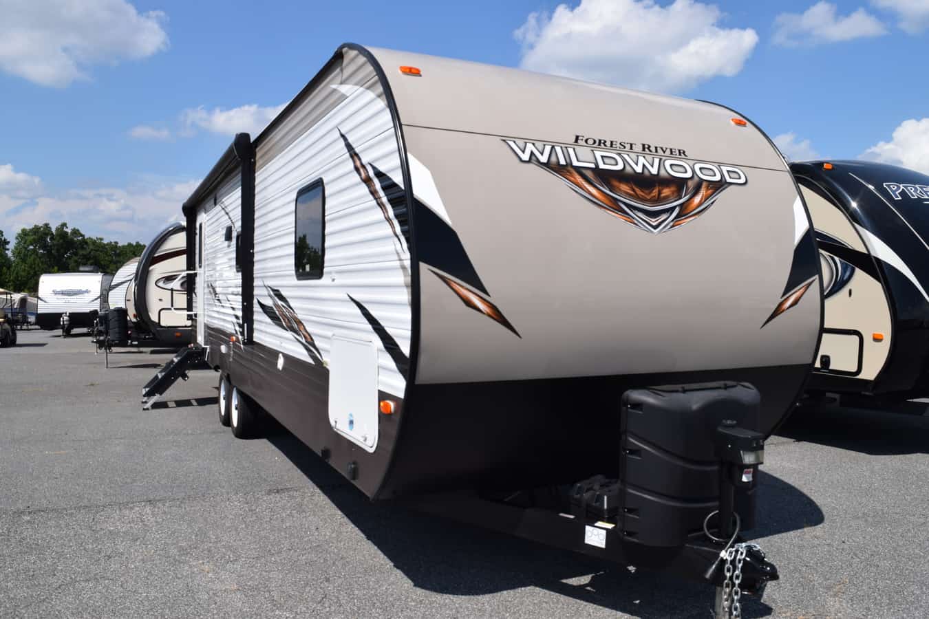 USED 2018 Forest River WILDWOOD 28RLSS