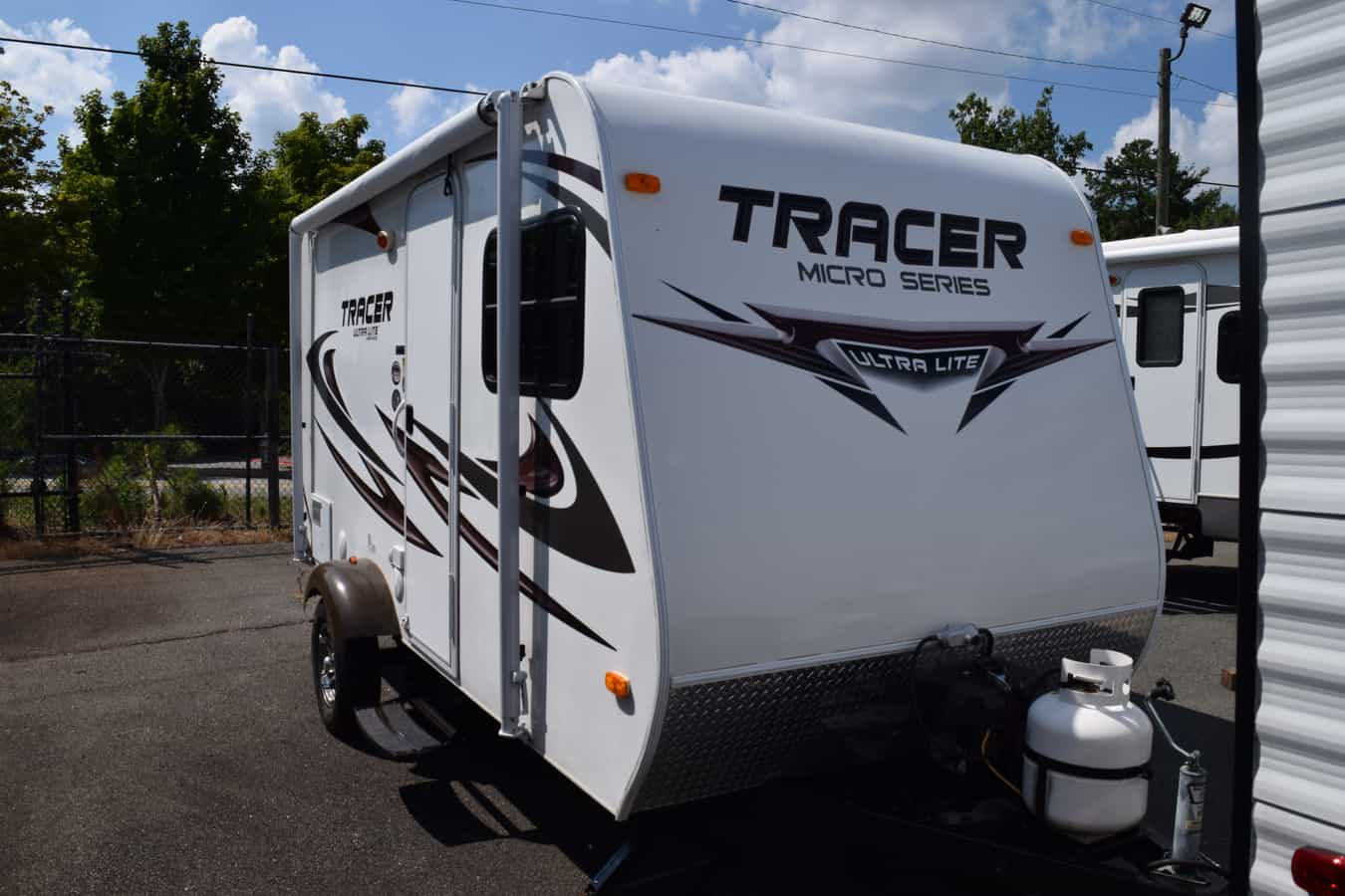 USED 2011 Tracer TRACER 182BHS