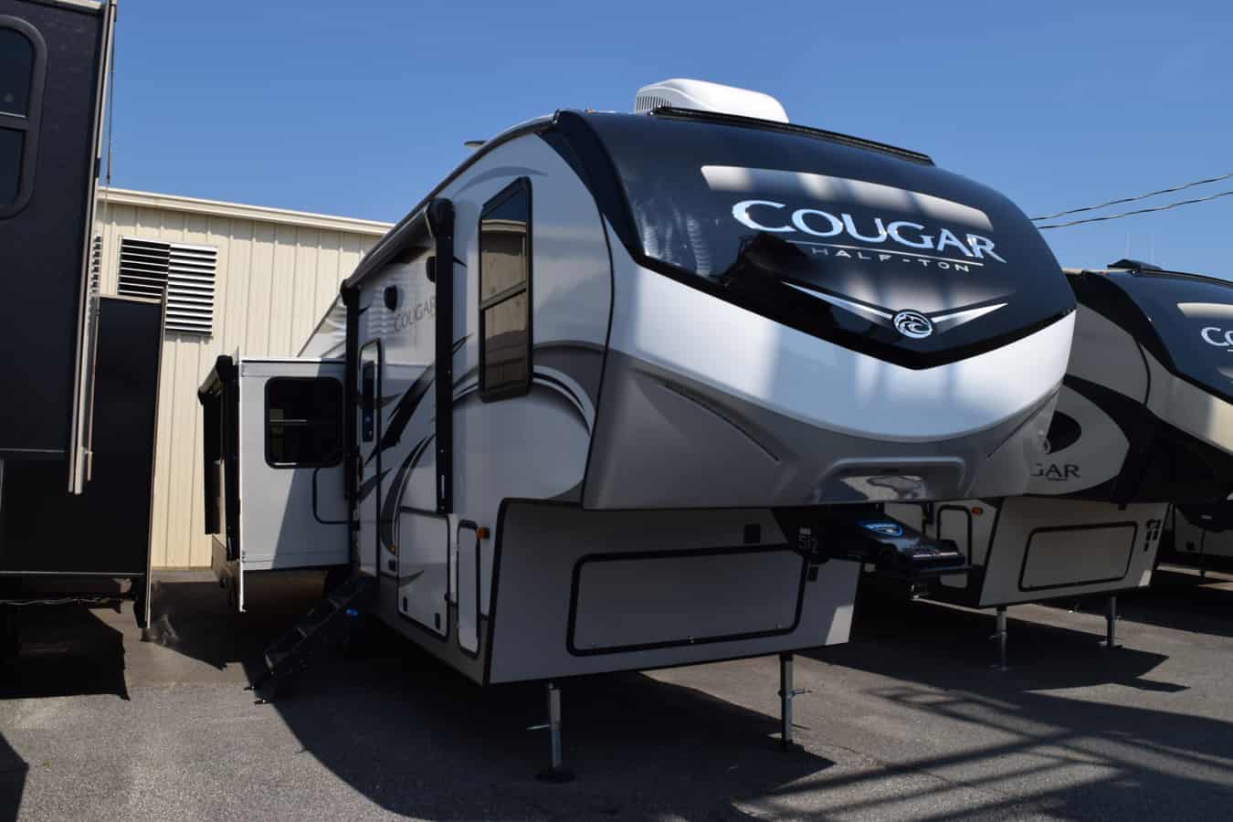 NEW 2020 Keystone COUGAR HALF-TON 29MBS