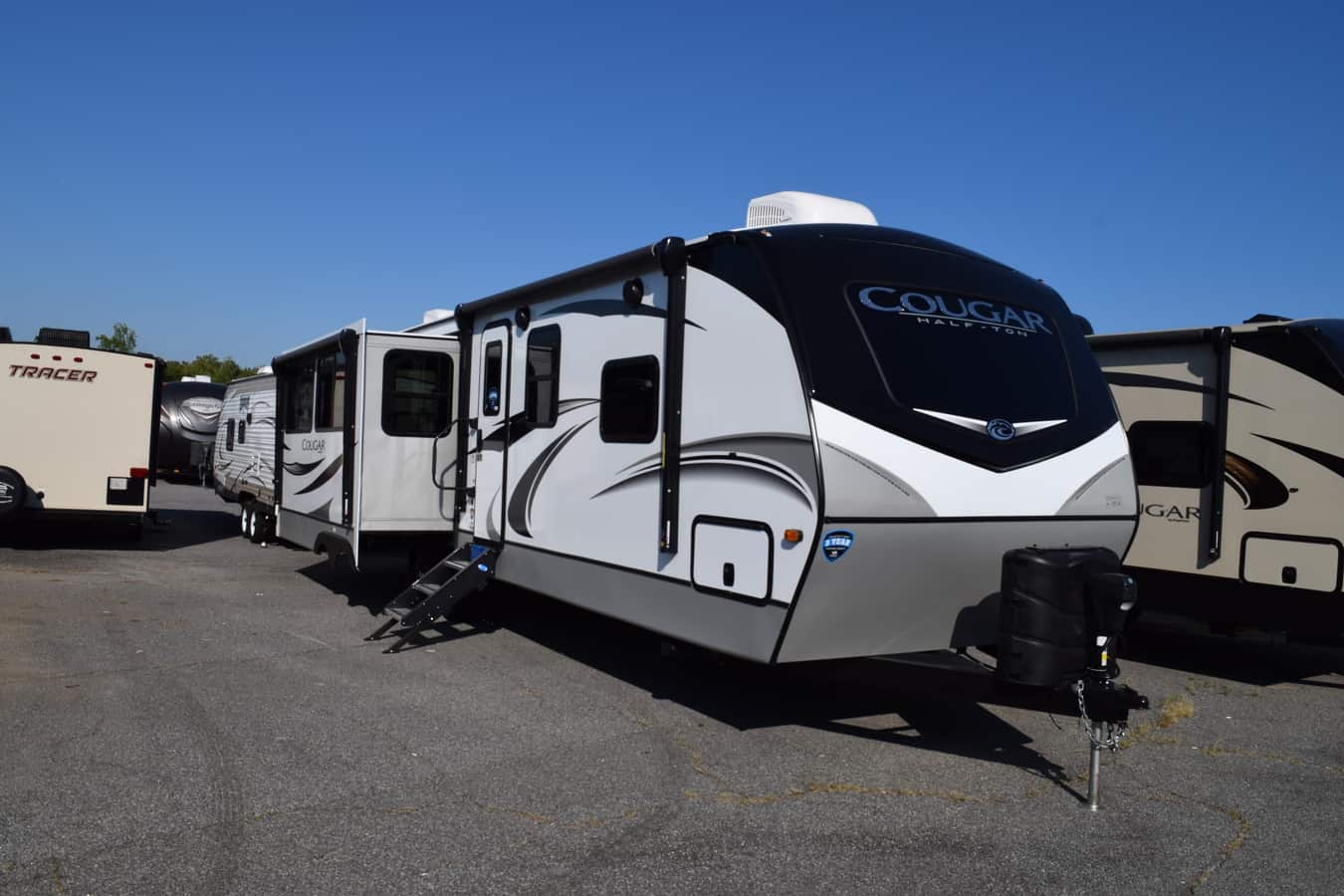 NEW 2020 Keystone COUGAR HALF-TON 31MBS