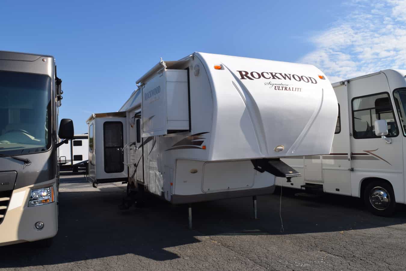 USED 2010 Rockwood ROCKWOOD 8265WS