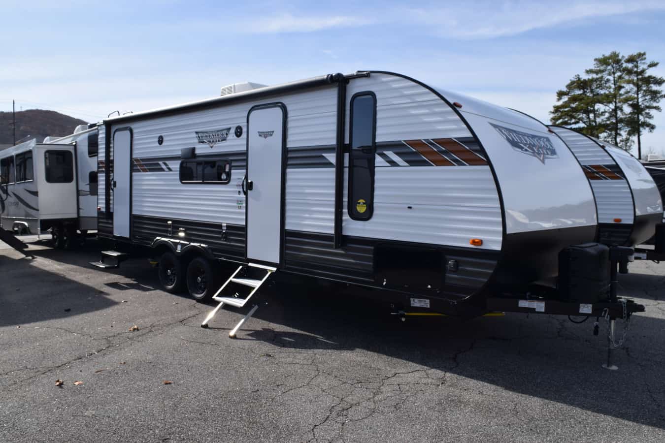 NEW 2020 Forest River WILDWOOD 240BHXL
