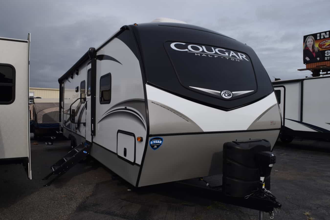 NEW 2020 Keystone COUGAR HALF-TON 29BHS