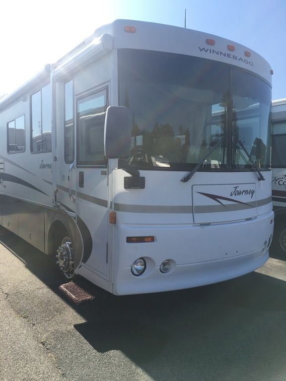 USED 2001 Winnebago Journey JOURNEY 36L