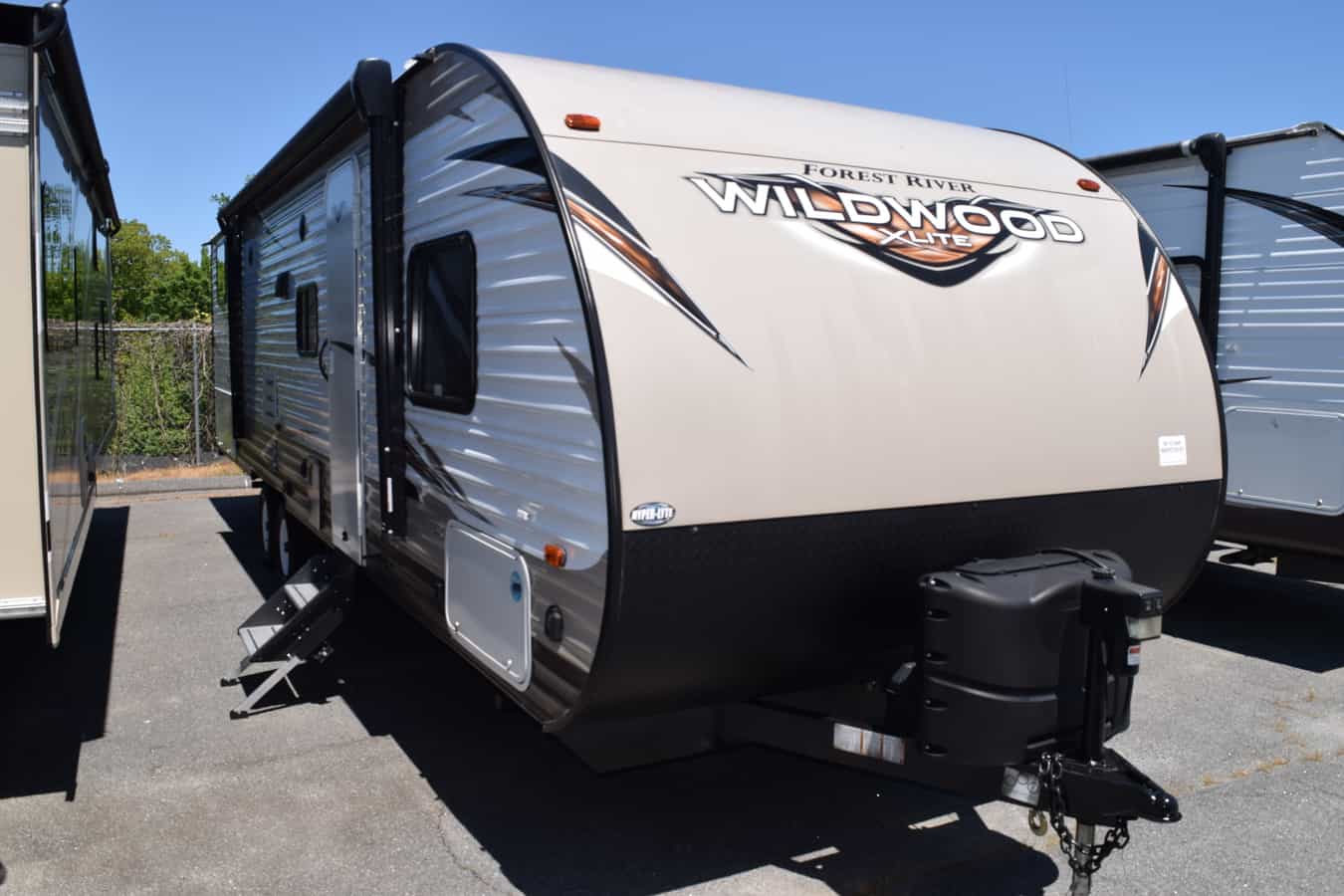 USED 2018 Forest River WILDWOOD 273QBXL