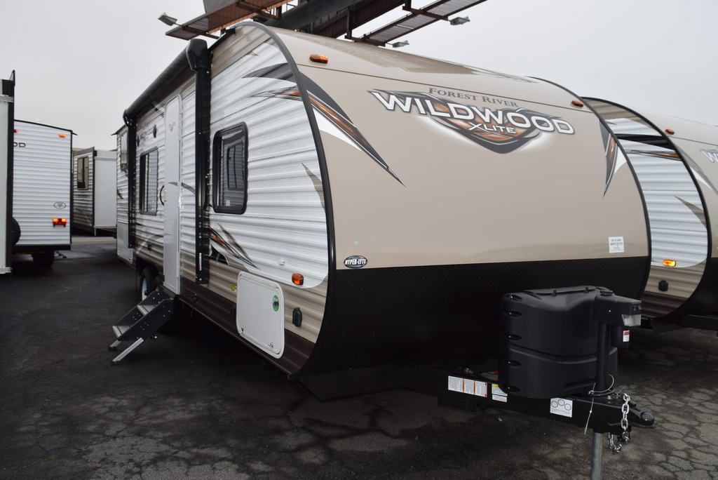 2019 FOREST RIVER WILDWOOD 261BHXL