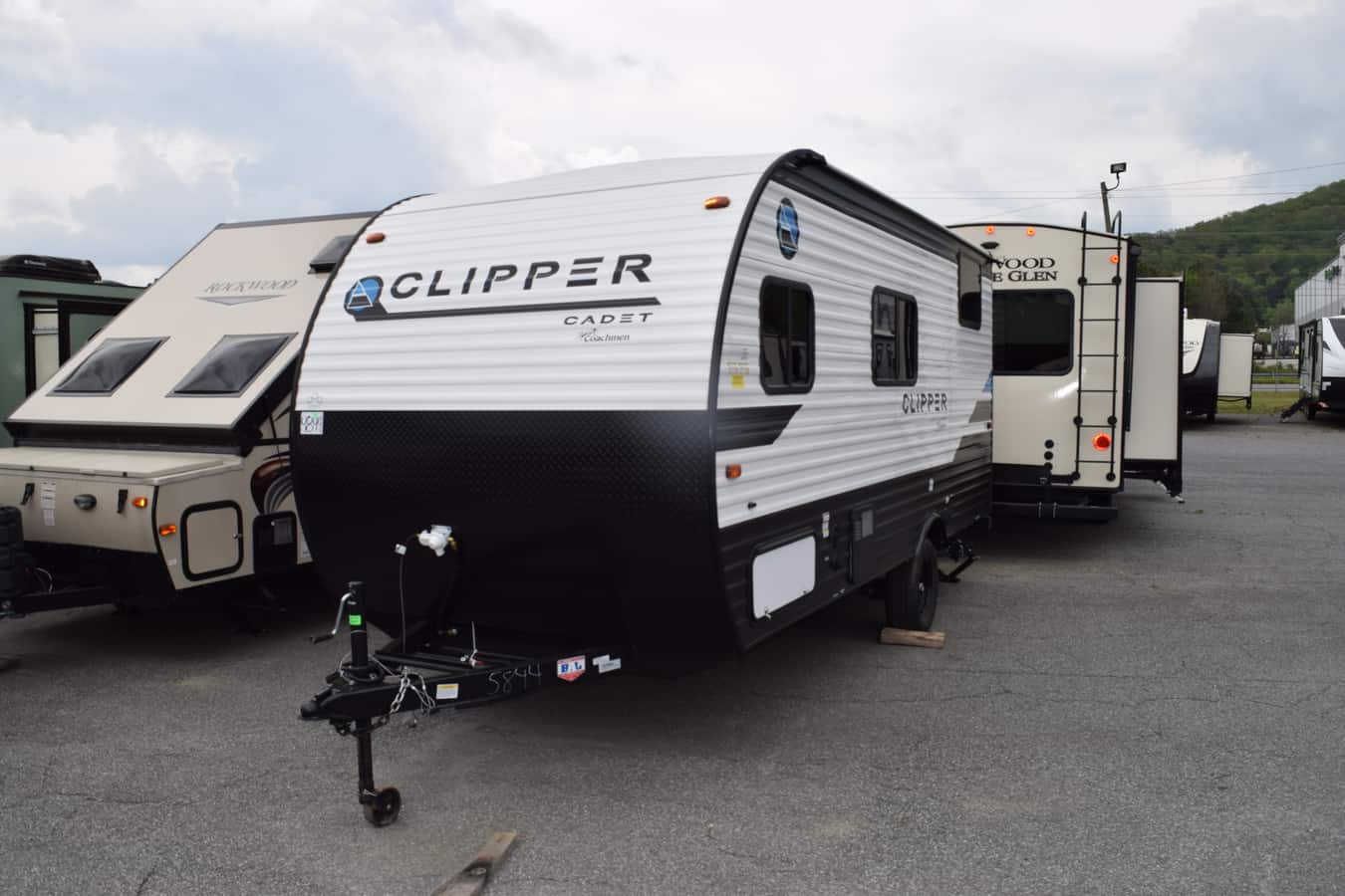 NEW 2020 Forest River CLIPPER 17CBH CADET