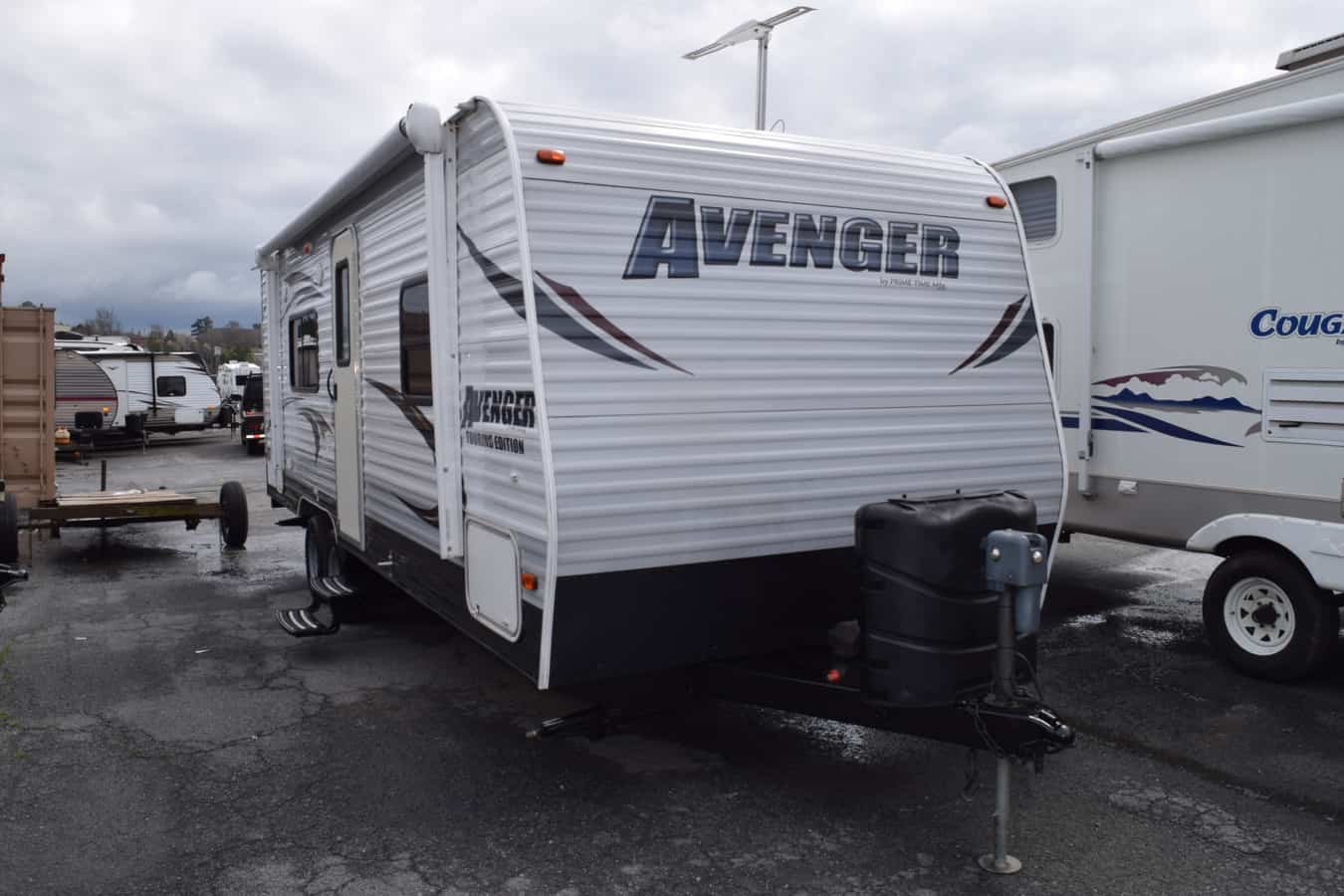 USED 2014 Avenger AVENGER 21RB