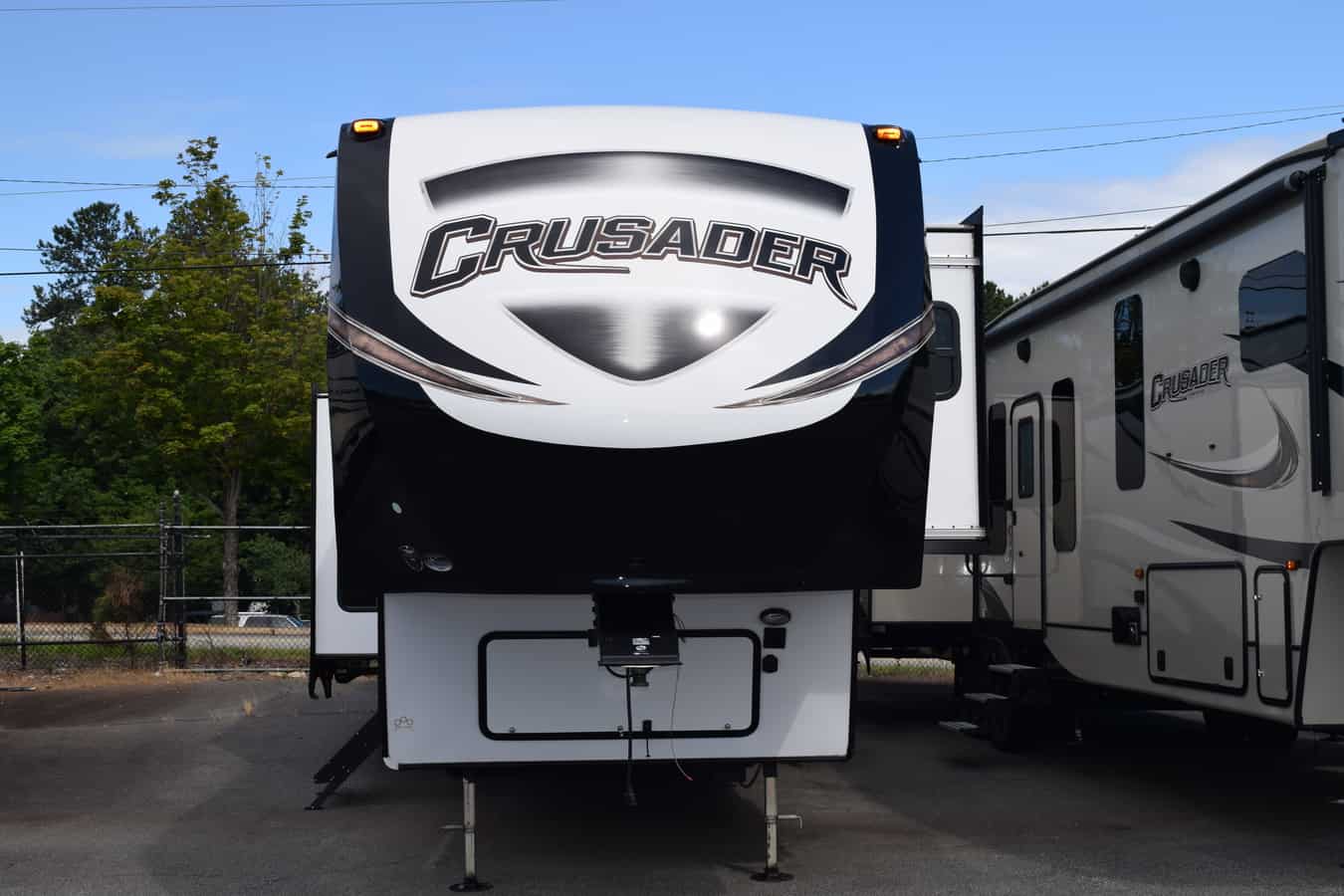 USED 2019 Prime Time CRUSADER 341RST