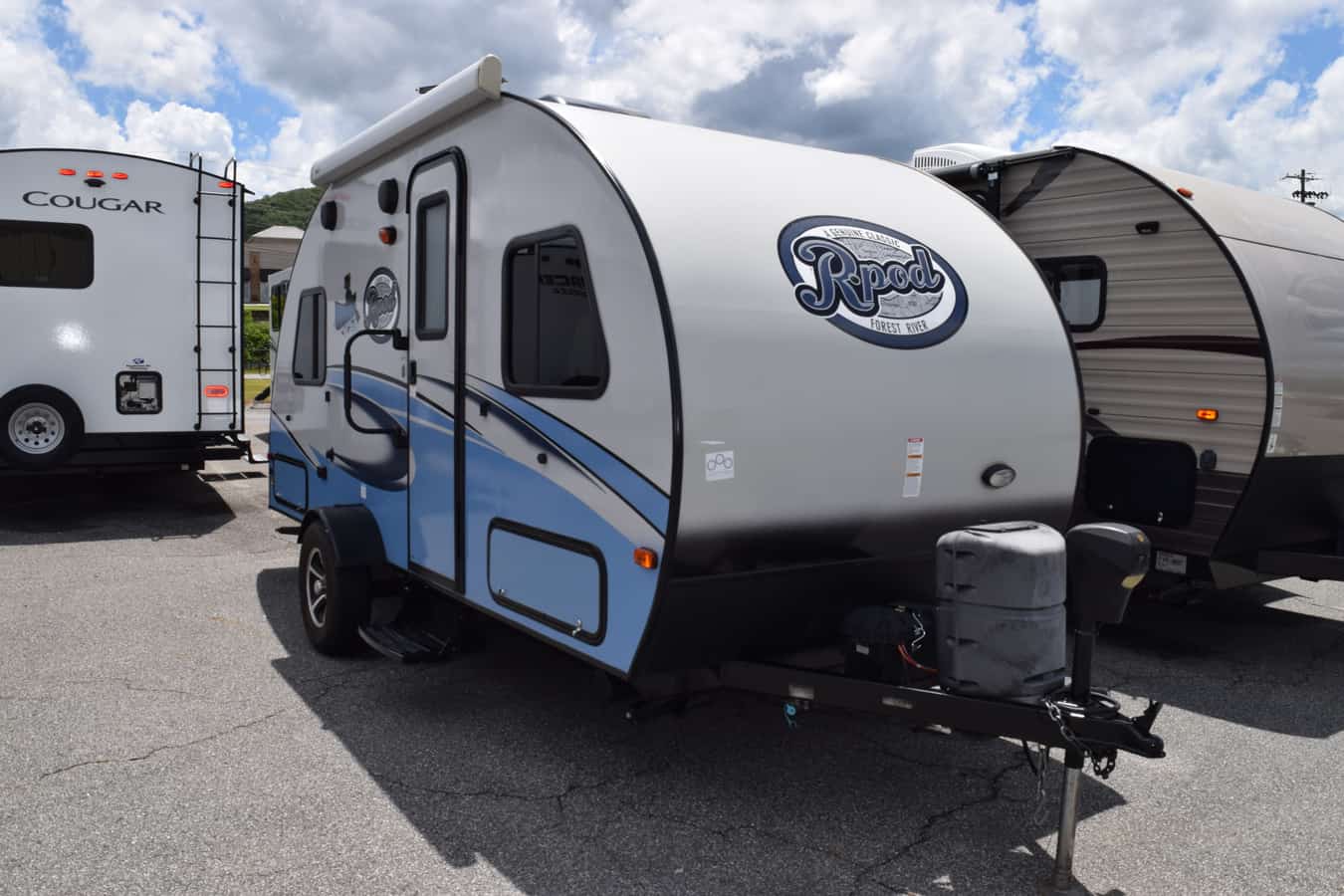 USED 2017 R-pod R POD 178