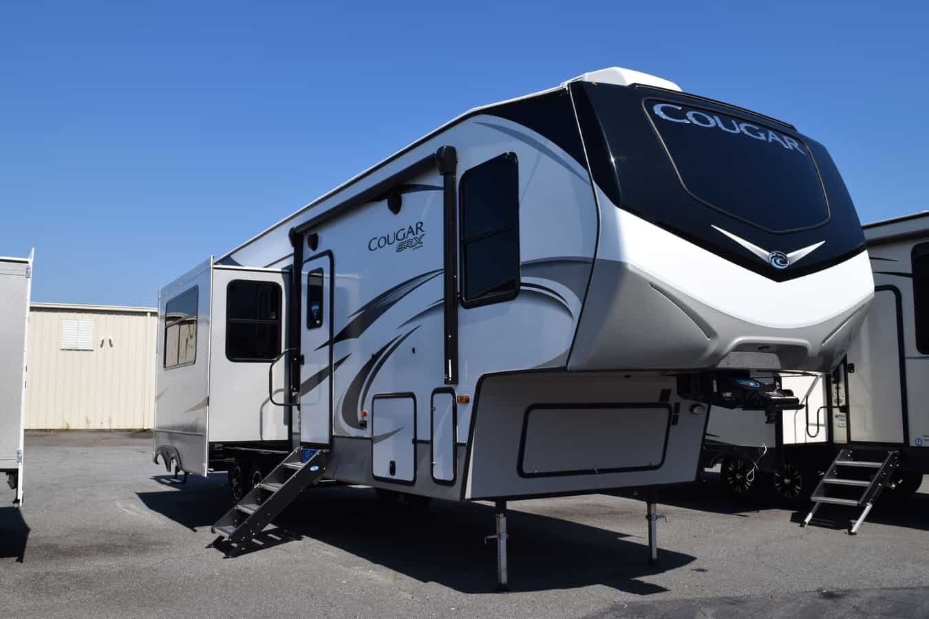 NEW 2021 Keystone COUGAR 353SRX