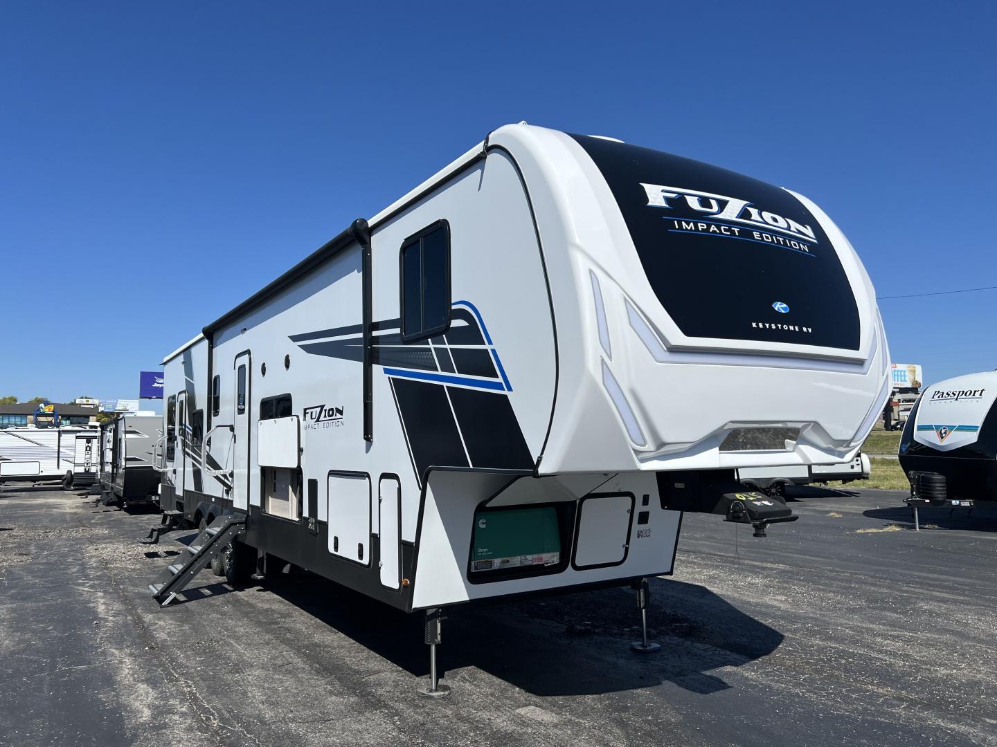 2025 Keystone Fuzion Impact Edition 415 - Trailside RV Kansas City