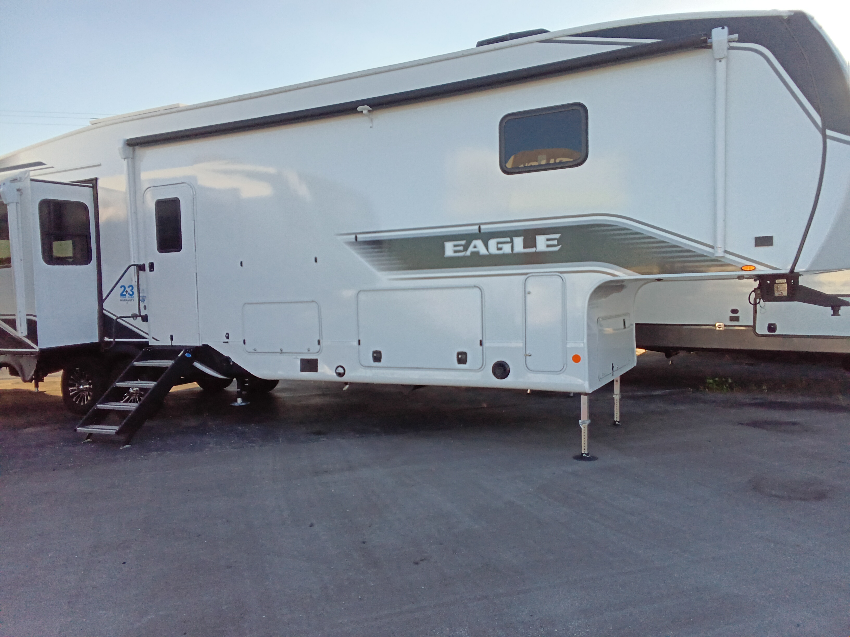 New 2026 Jayco EAGLE 355MBQS - Trailside RV Kansas City