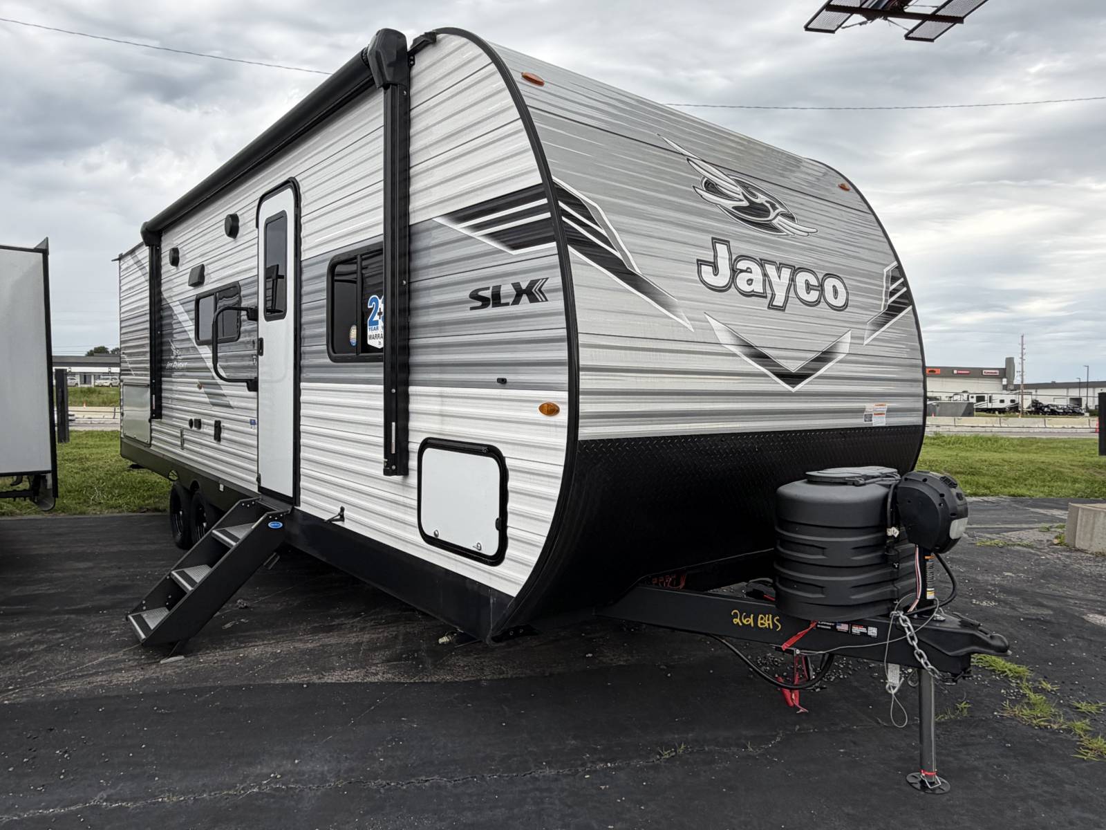 New 2026 Jayco JAY FLIGHT SLX 8 WIDE 261BHS - Trailside RV Kansas City