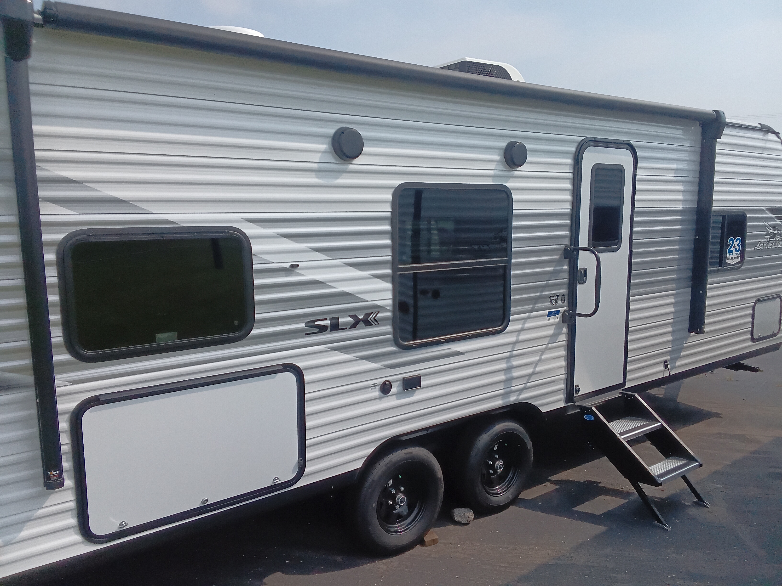 New 2026 Jayco JAY FLIGHT SLX 8 WIDE 260BH - Trailside RV Kansas City