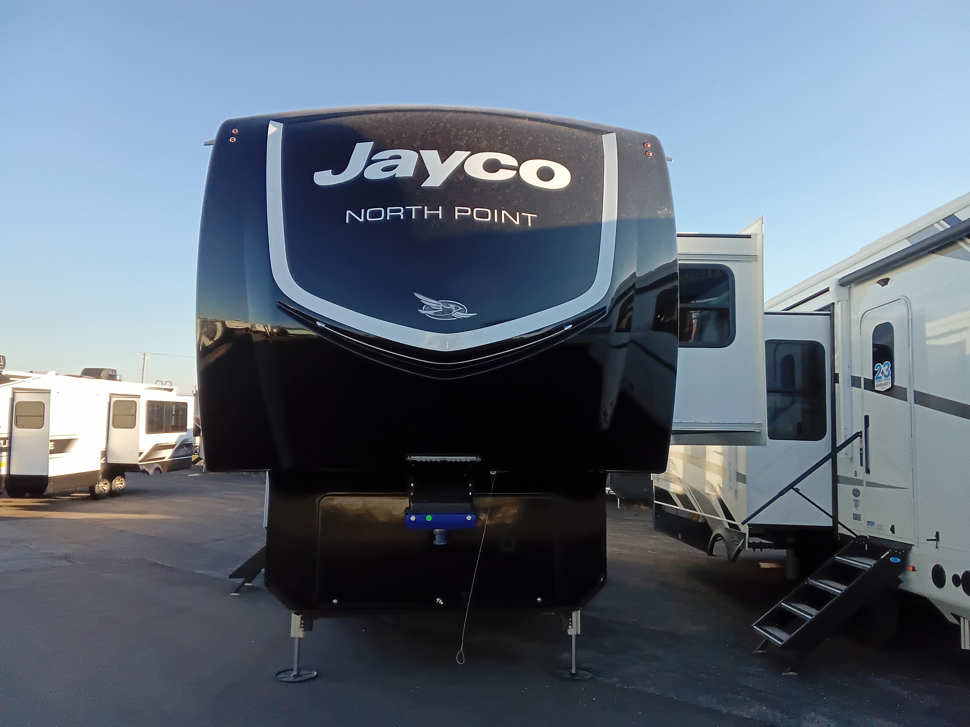 New 2026 Jayco NORTH POINT 390CKDS - Trailside RV Kansas City