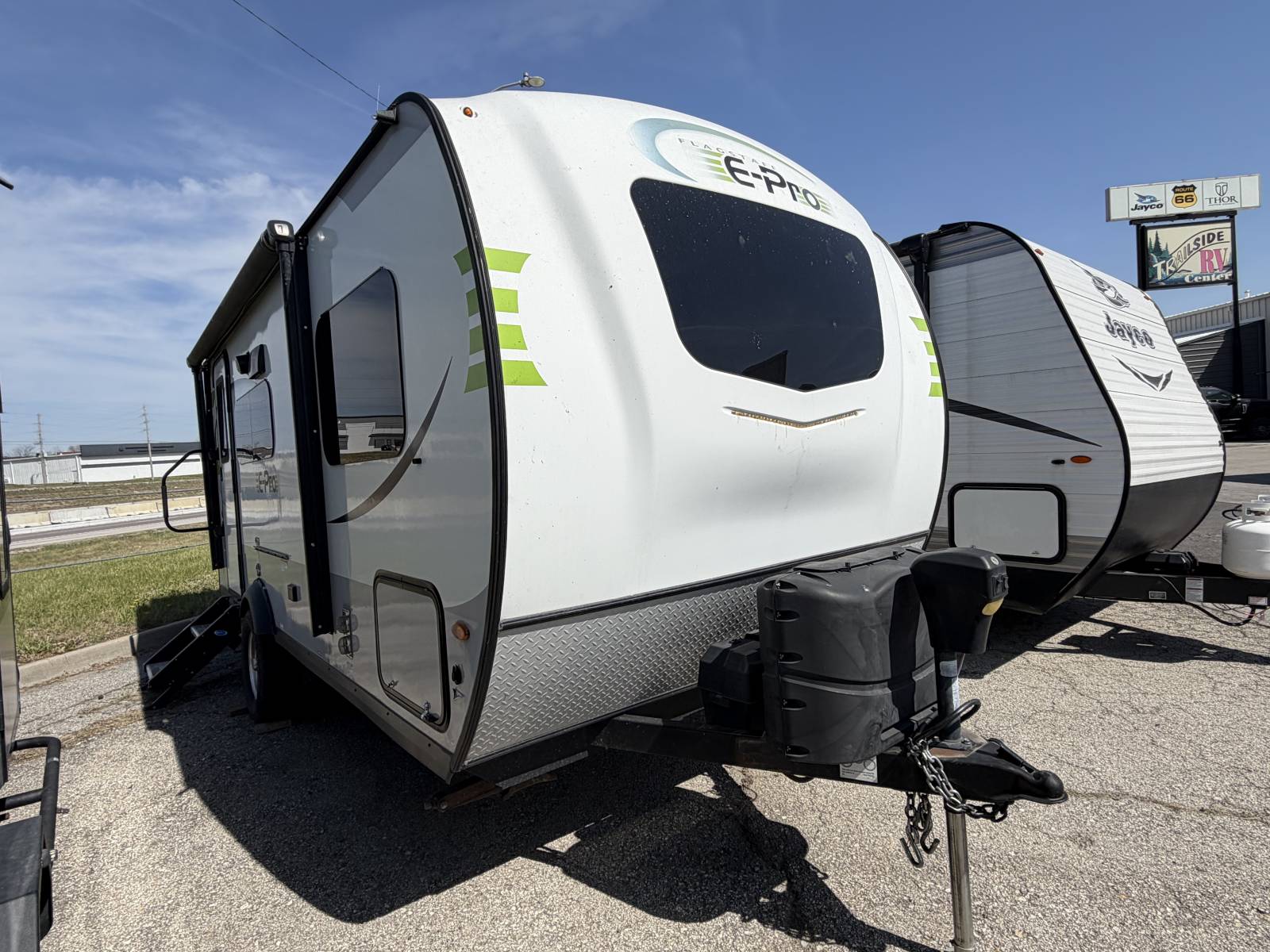 Used 2019 Forest River FLAGSTAFF E-PRO 19FBS - Trailside RV Kansas City