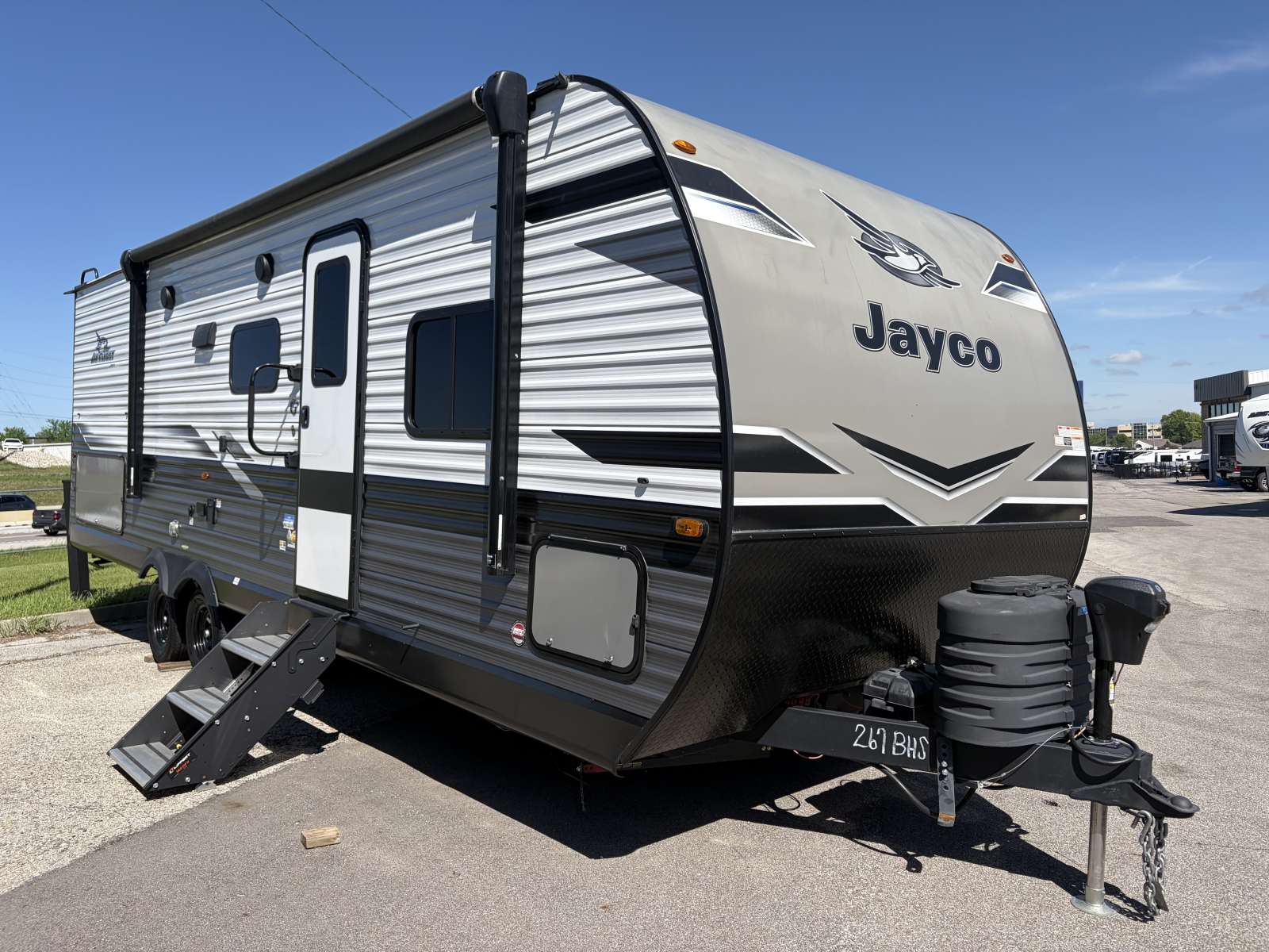 USED 2024 Jayco JAY FLIGHT 267BHS - Trailside RV Kansas City