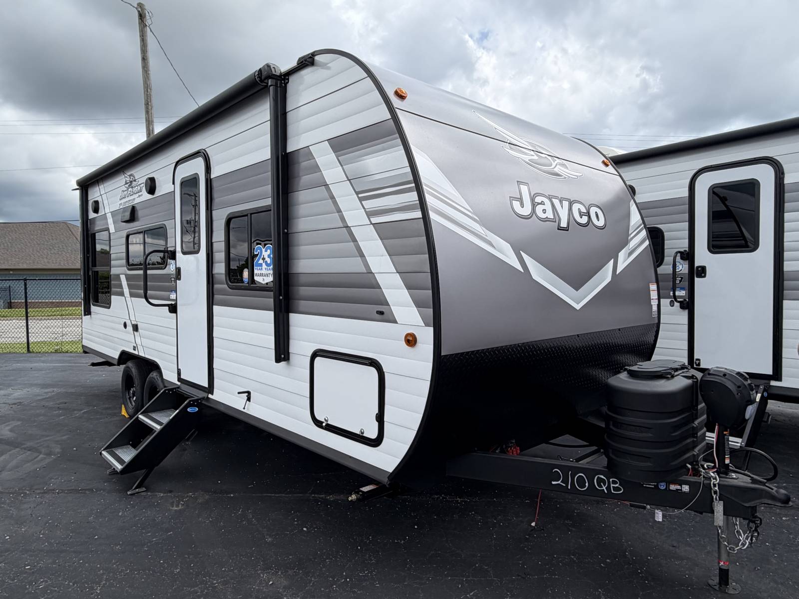 New 2027 Jayco JAY FLIGHT 210QB - Trailside RV Kansas City