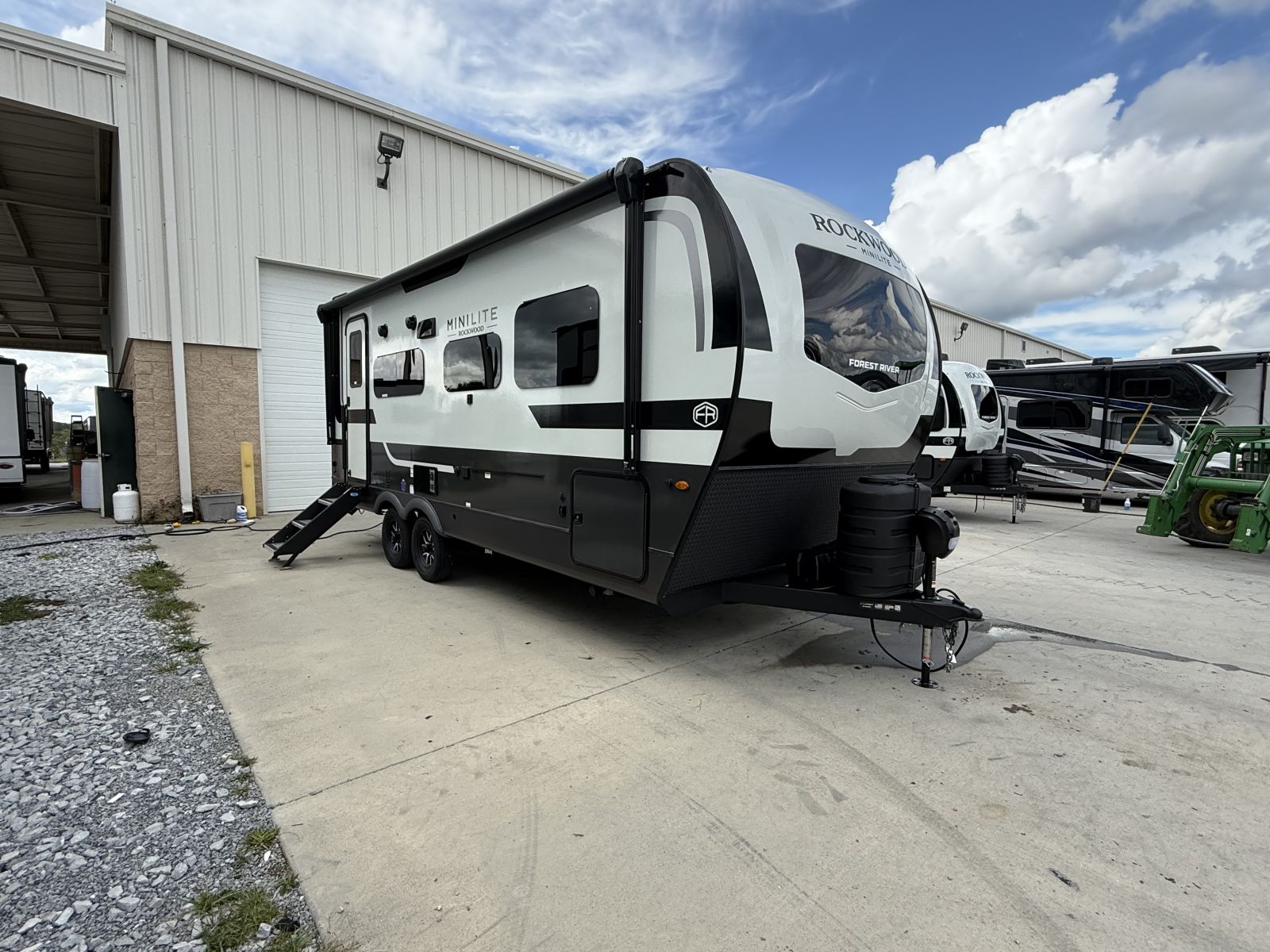 New 2026 Forest River ROCKWOOD MINI 2205S - Tri-Am RV Center
