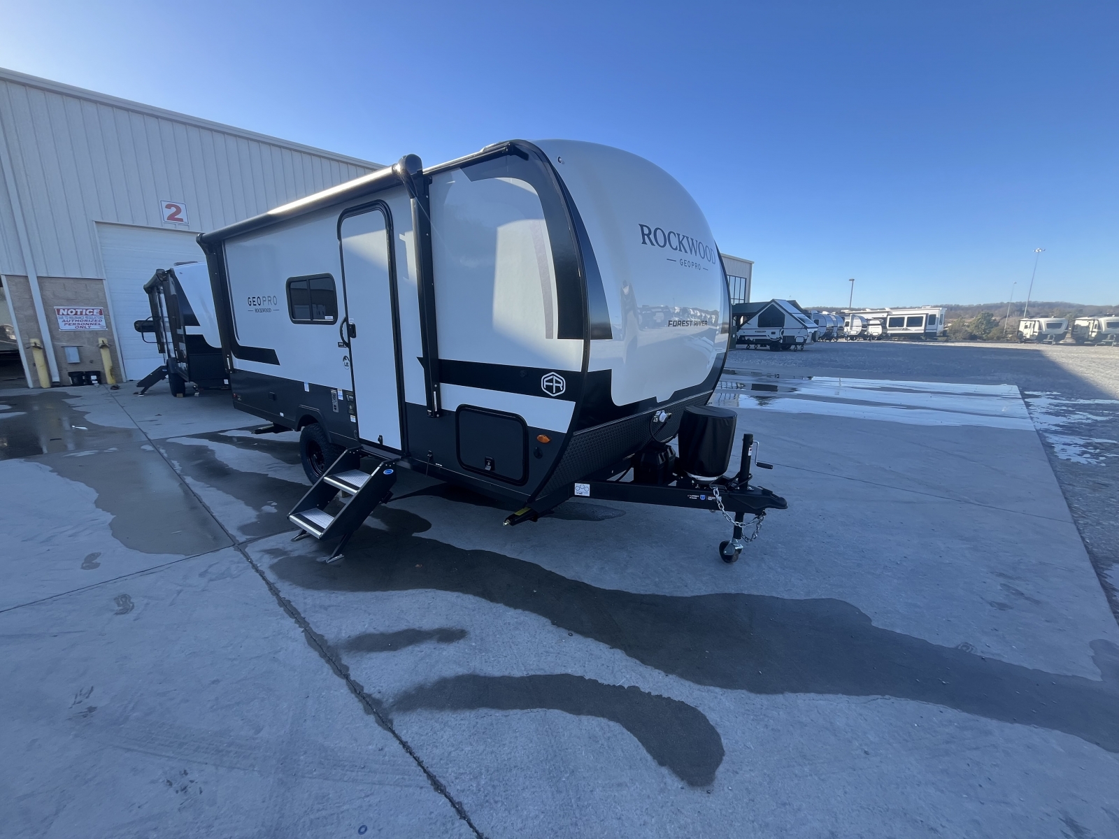 New 2026 Forest River ROCKWOOD GEO 17LE - Tri-Am RV Center